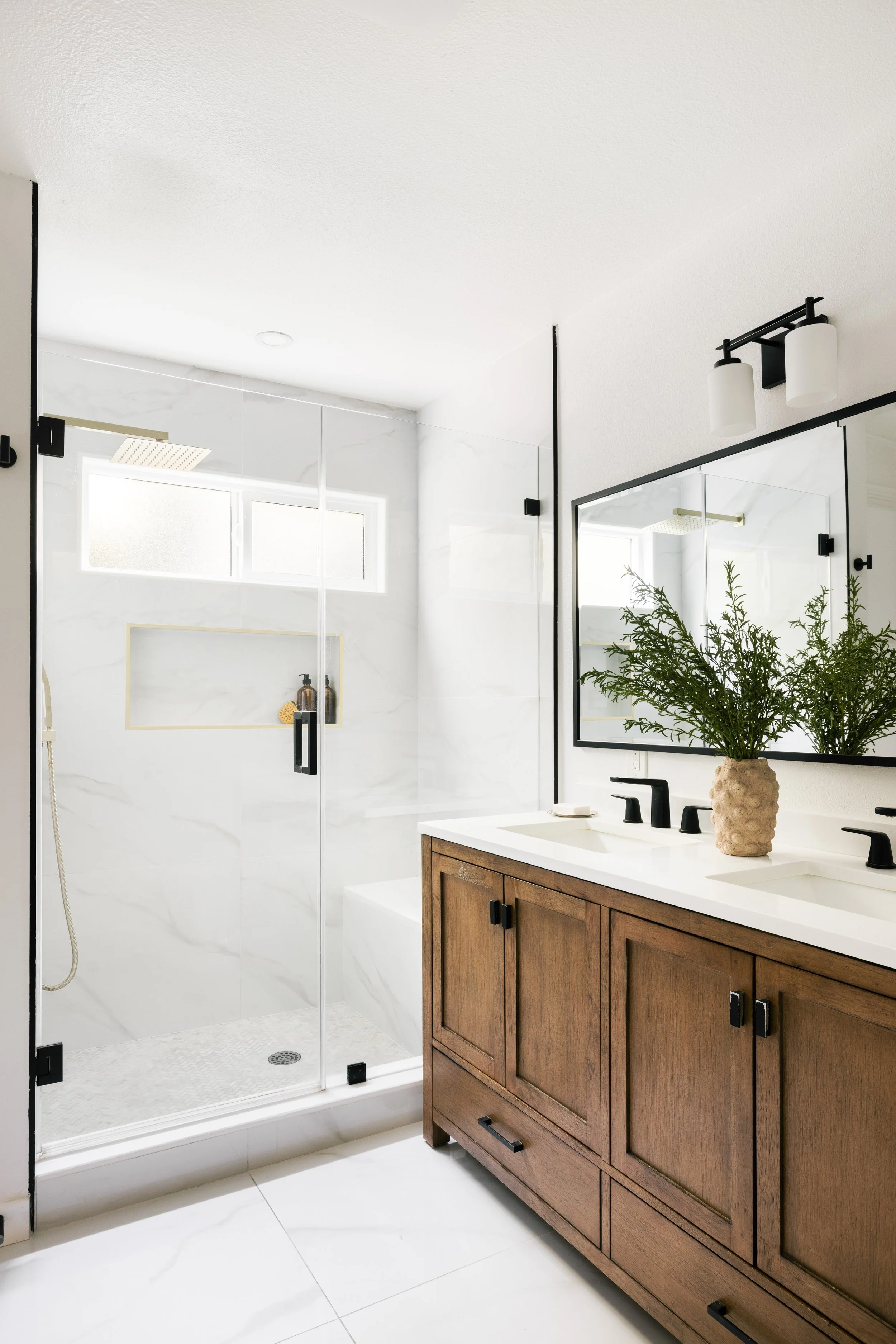 3658 Kelton MLS - virtuallyherestudios.com23.jpg