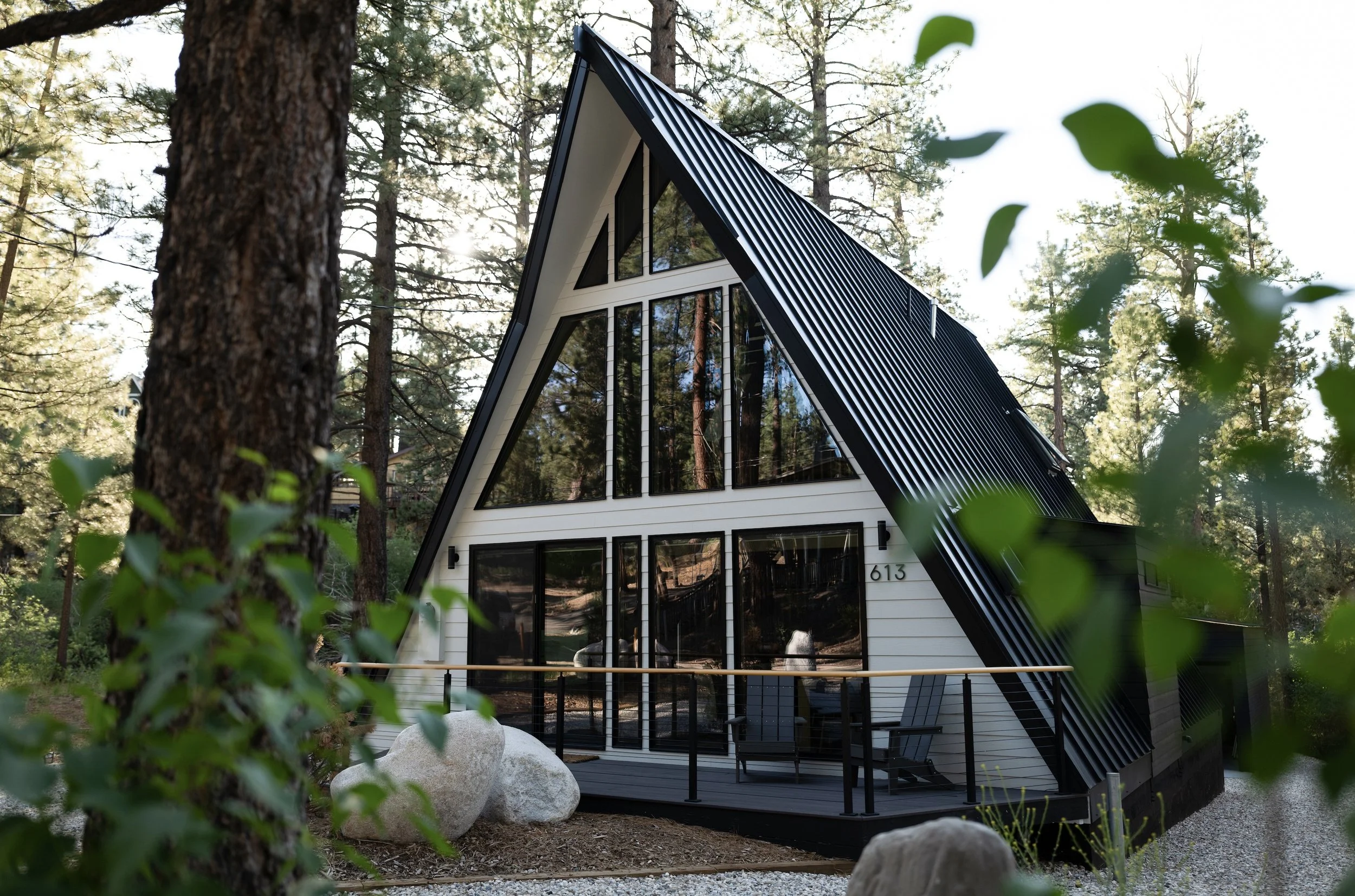 613 ROSE HILL | BIG BEAR | $1,049,000