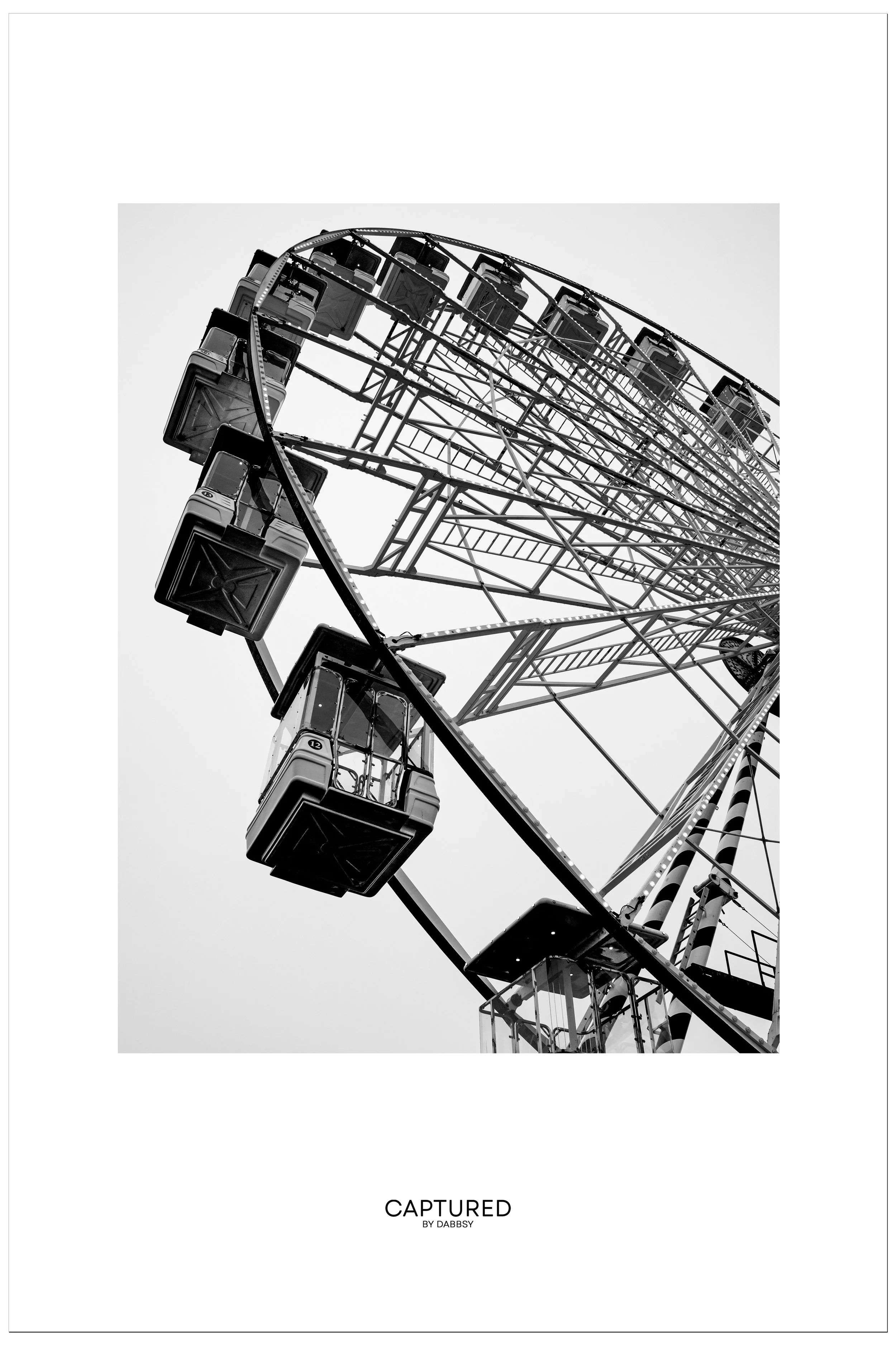 FelixstoweFerriswheel Underneath.jpg