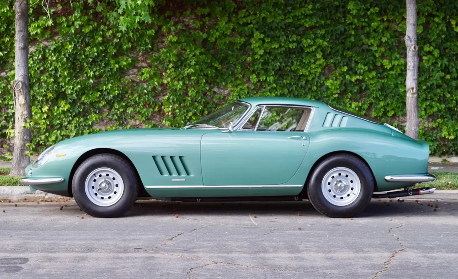GTM AND SON restored Ferrari 275 GTB in 2012 with multiple Platinum awards