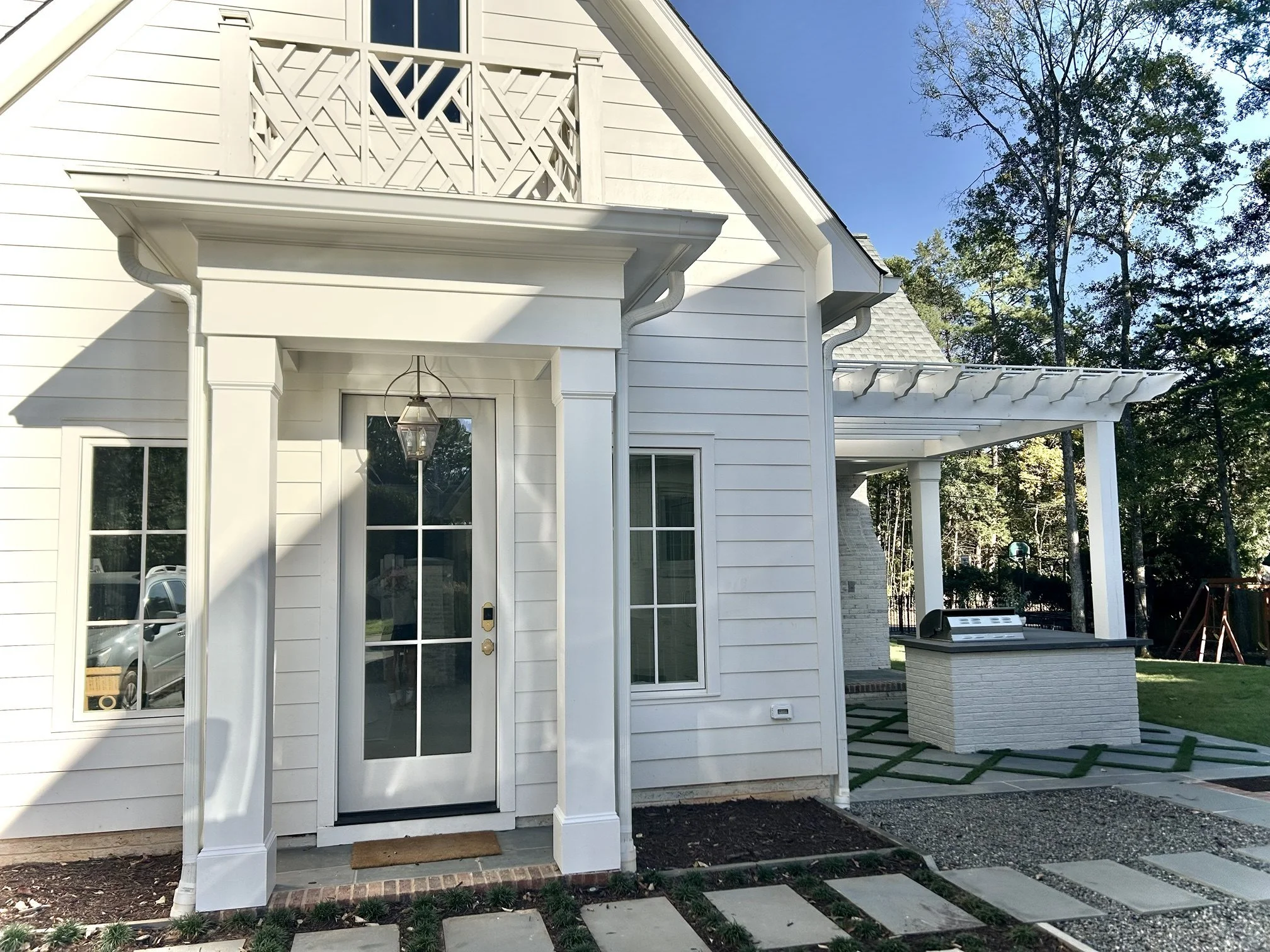 05-garden-entry-chippendale-balcony.jpg