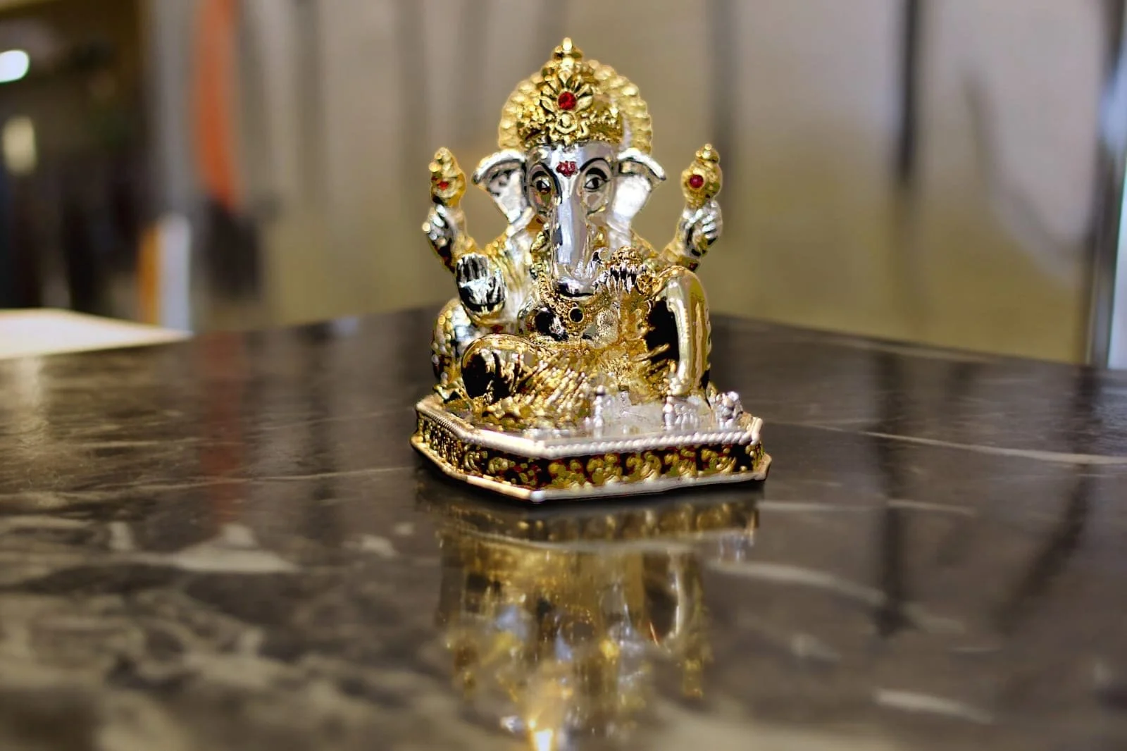 Two Toned Ganesha
