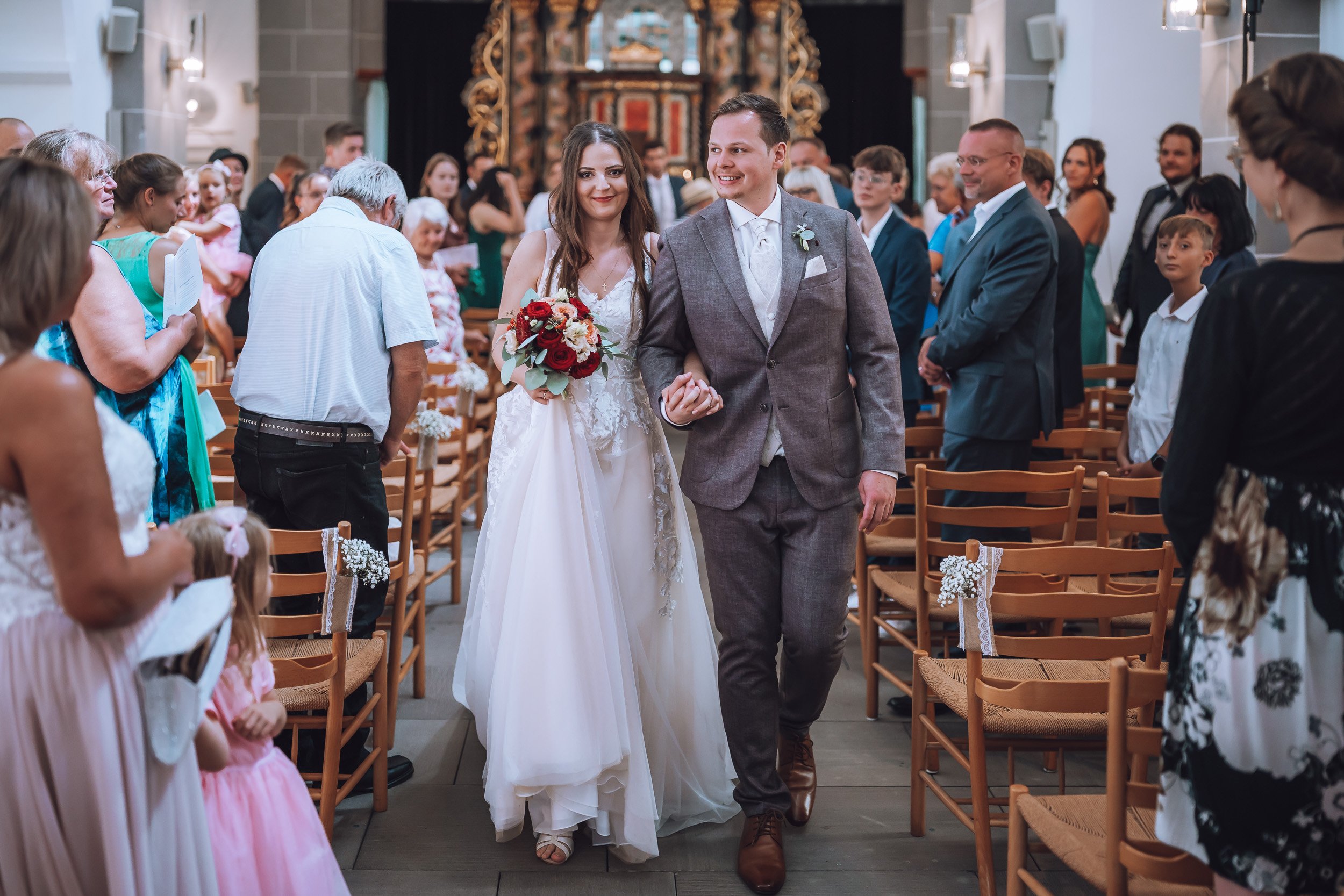 Kirche Gummersbach| Trauung | Fabian Dick Hochzeitsfotograf & Videograf