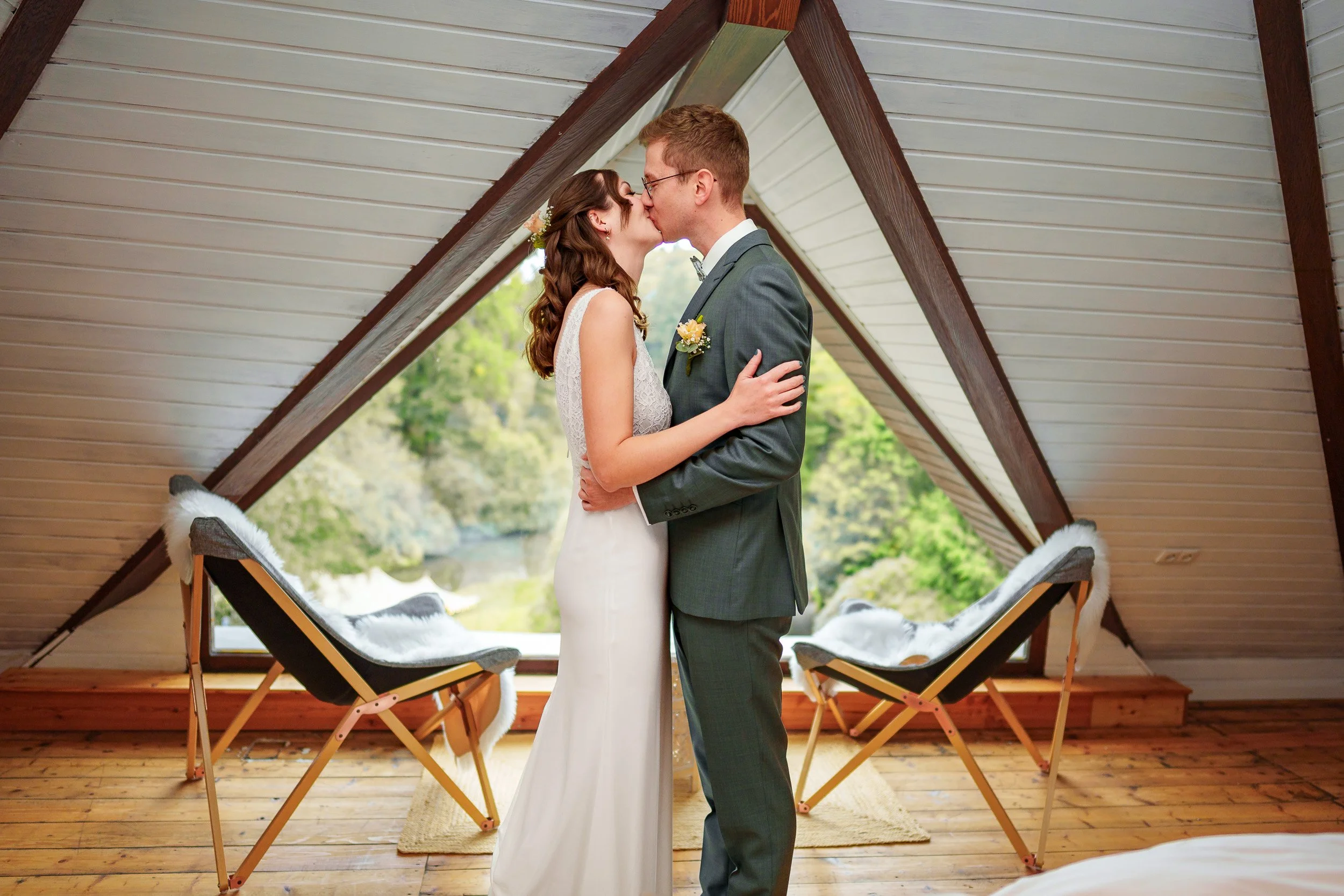 Obere Mühle Rengsdorf | / First Look | Fabian Dick Hochzeitsfotograf & Videograf