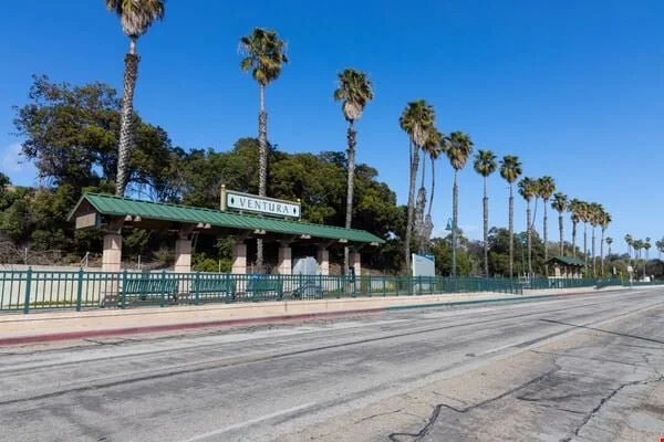 Public and Private transportation in Ventura County