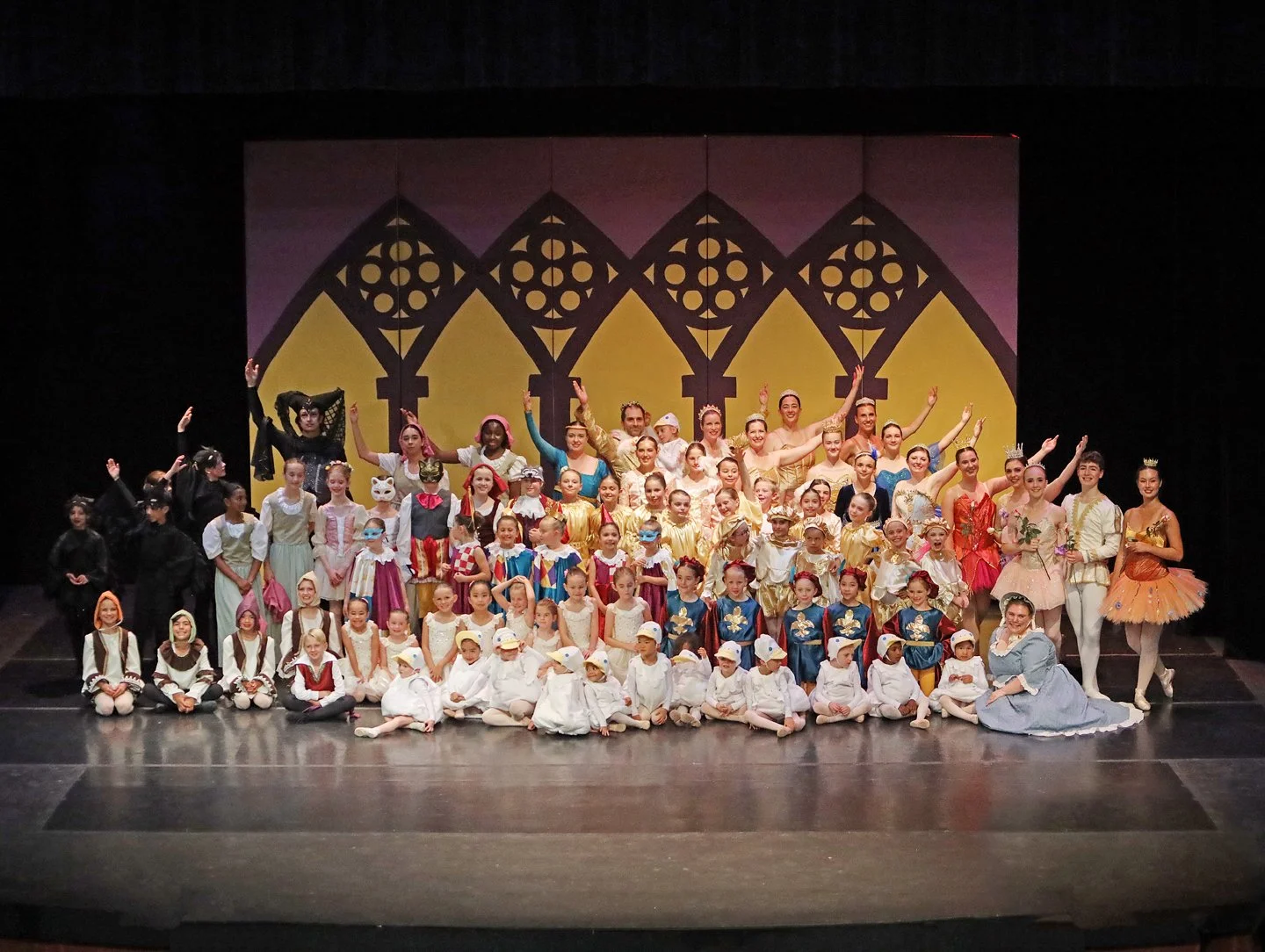 0Y8A1304 Cast Photo_sm.jpg