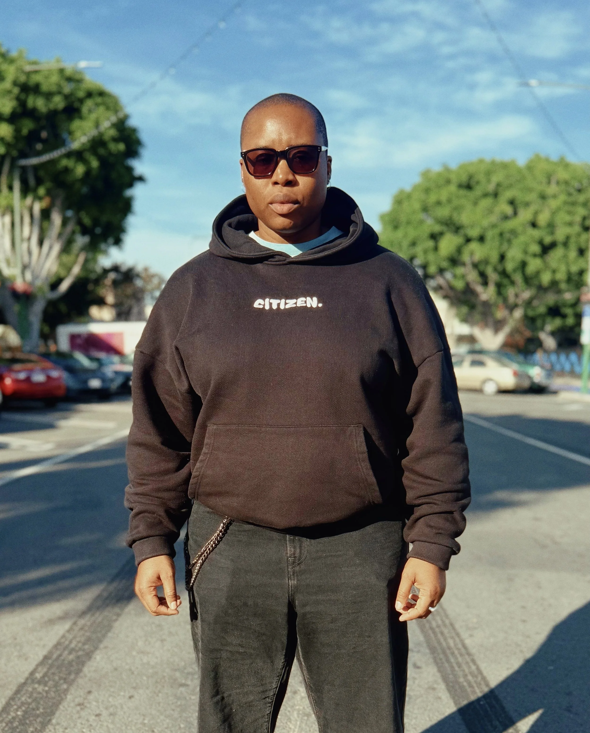 Citizen 2.0 Hoodie  (Black)