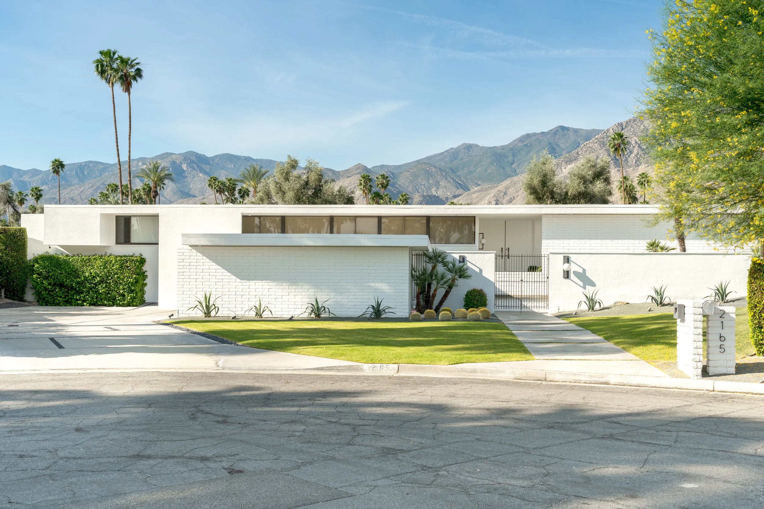 Random Arch Palm Springs Mar26--20.jpg