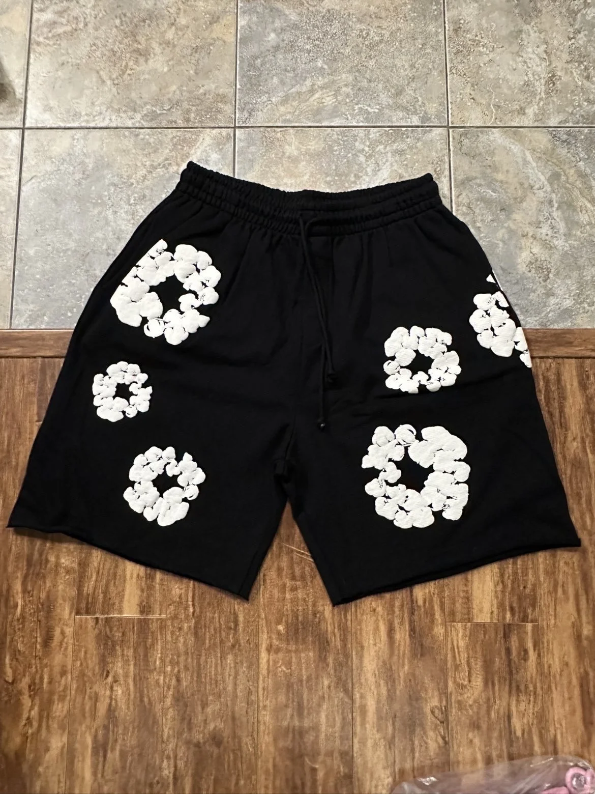 Denim Tears The Cotton Wreath Shorts Black