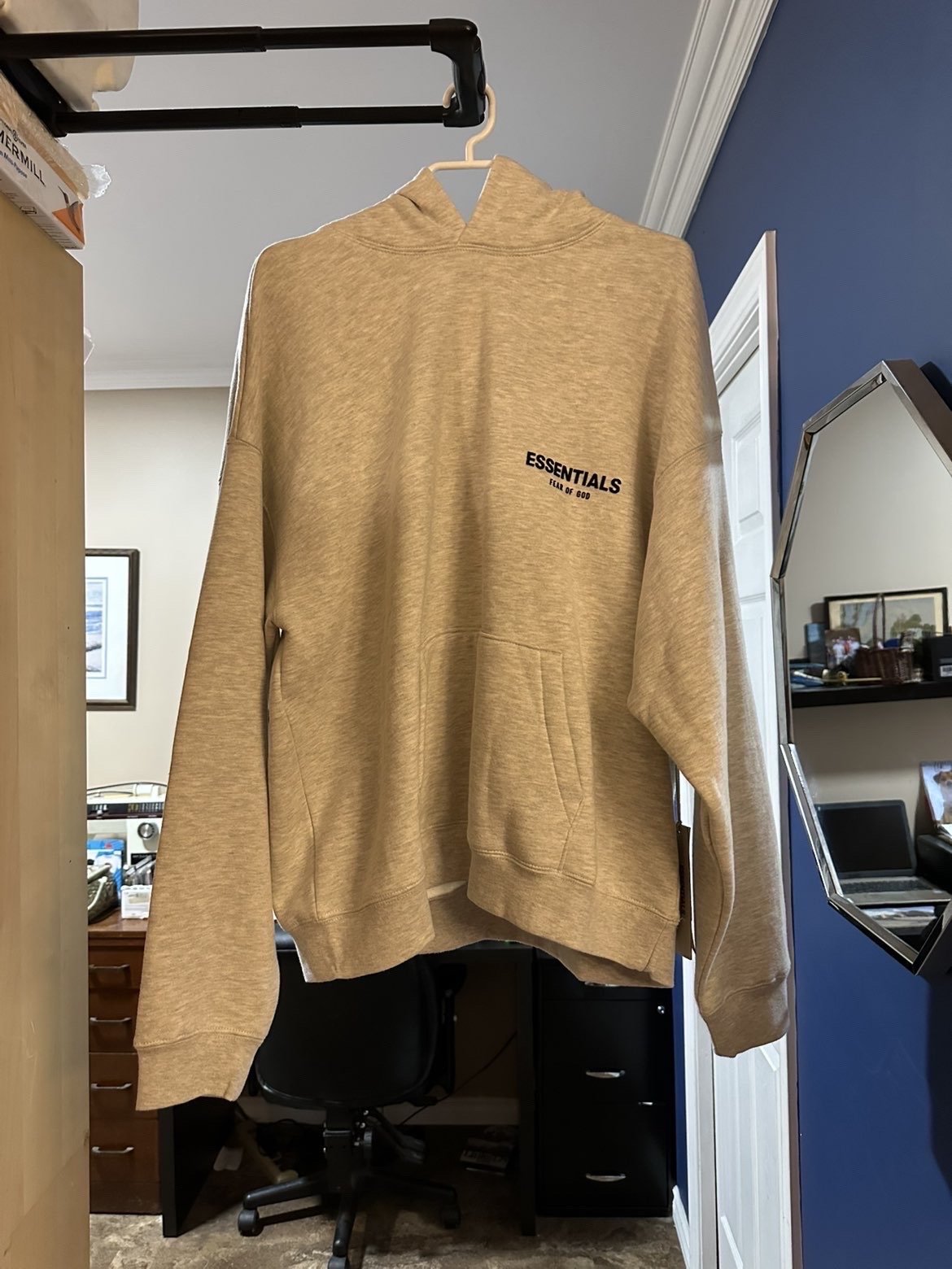 Fear of God Essentials Hoodie 'Light Oatmeal'