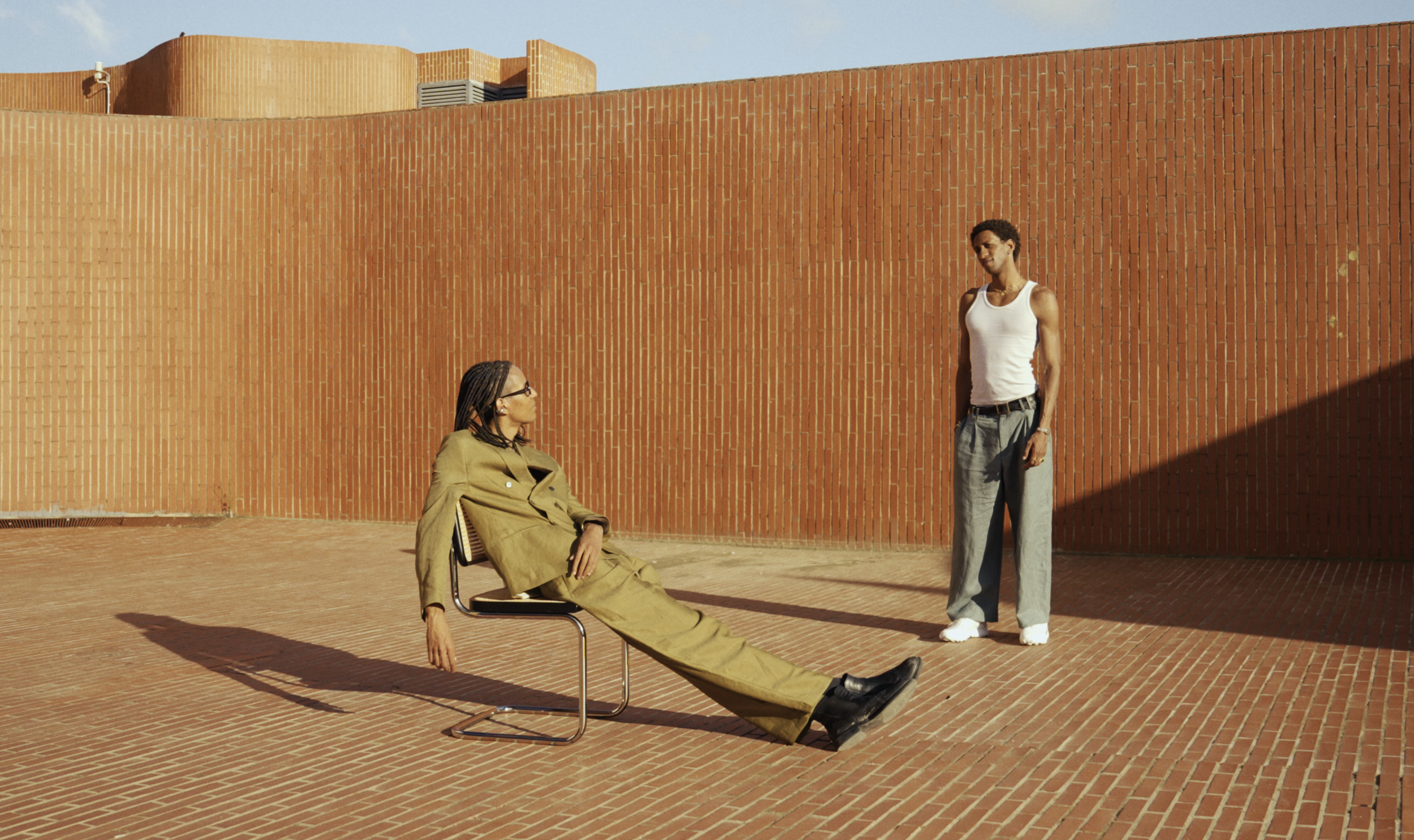 An image of The Float House.