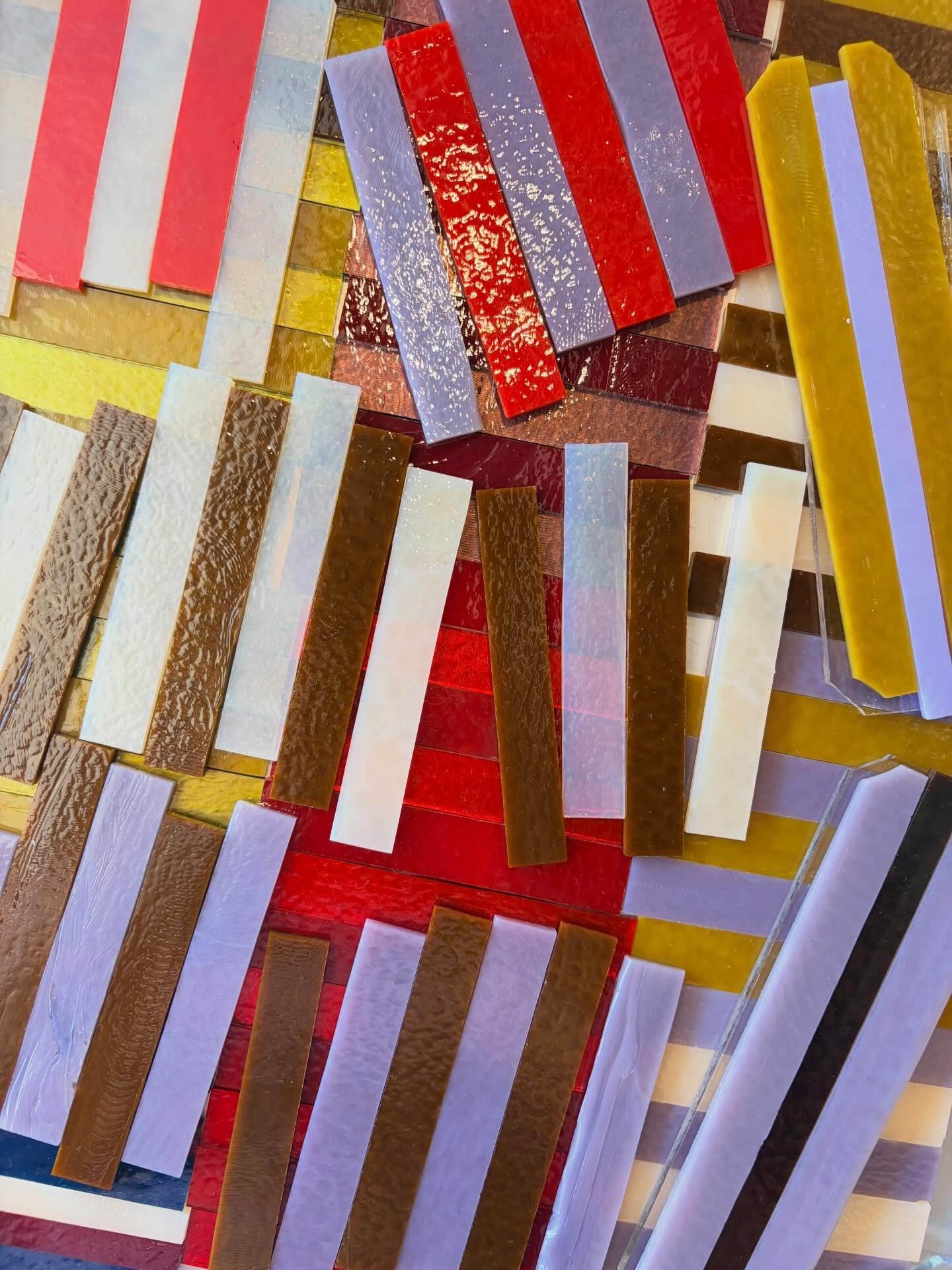 Some new thins coming together on the cutting table today for @thegreatartistmarket in May!