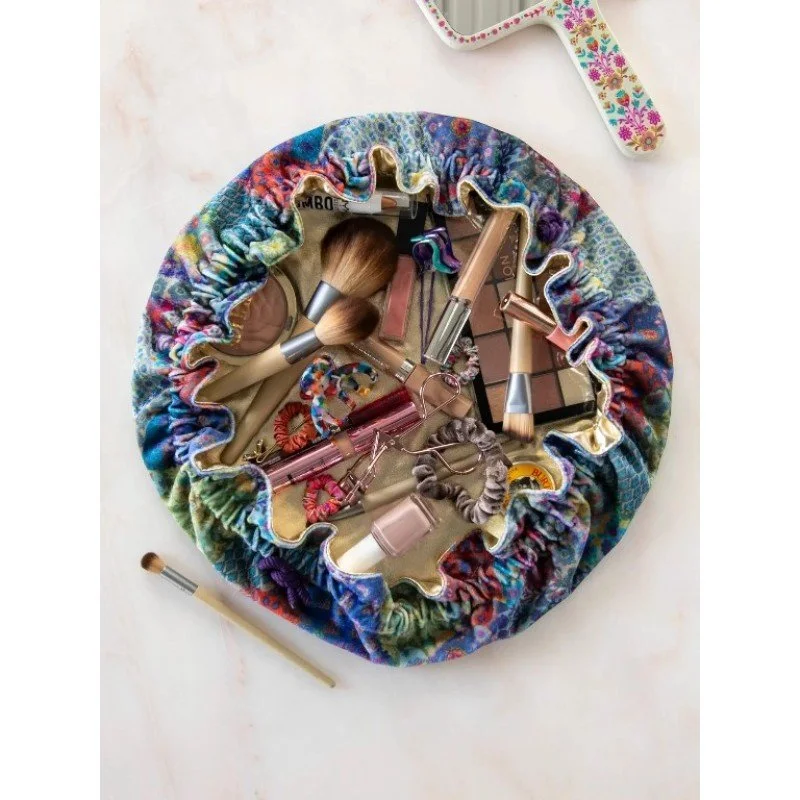 drawstring velvet pouch 2.jpeg