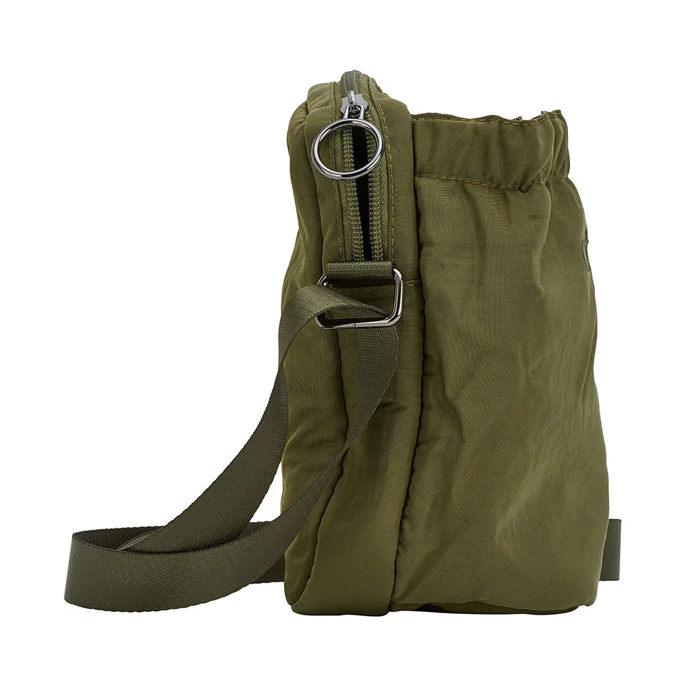 atwaterbottlephonebag2.webp