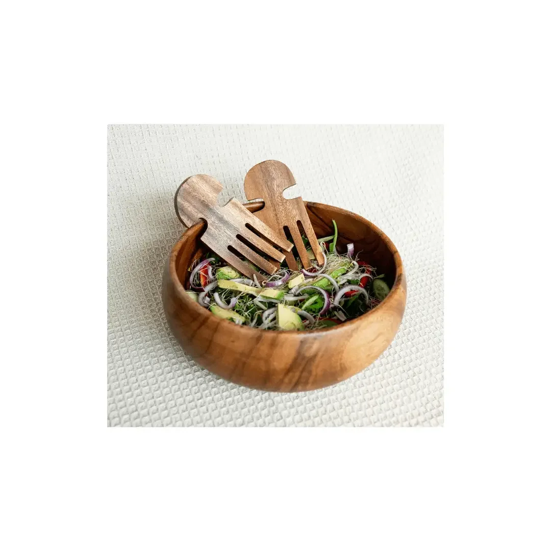 saladhands2.webp