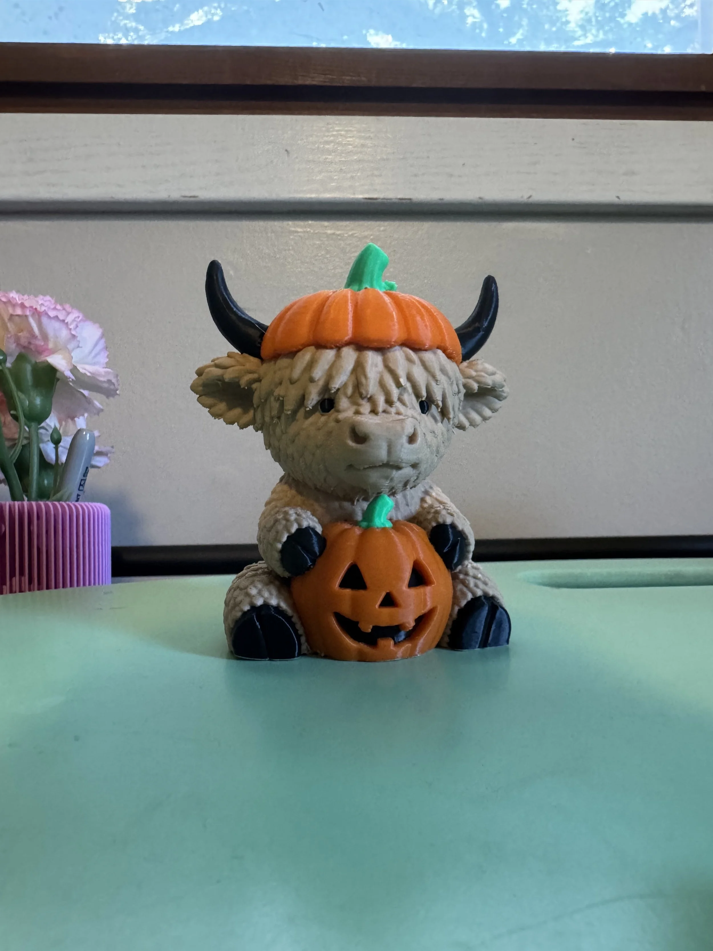 Pumpkin Highland Cow