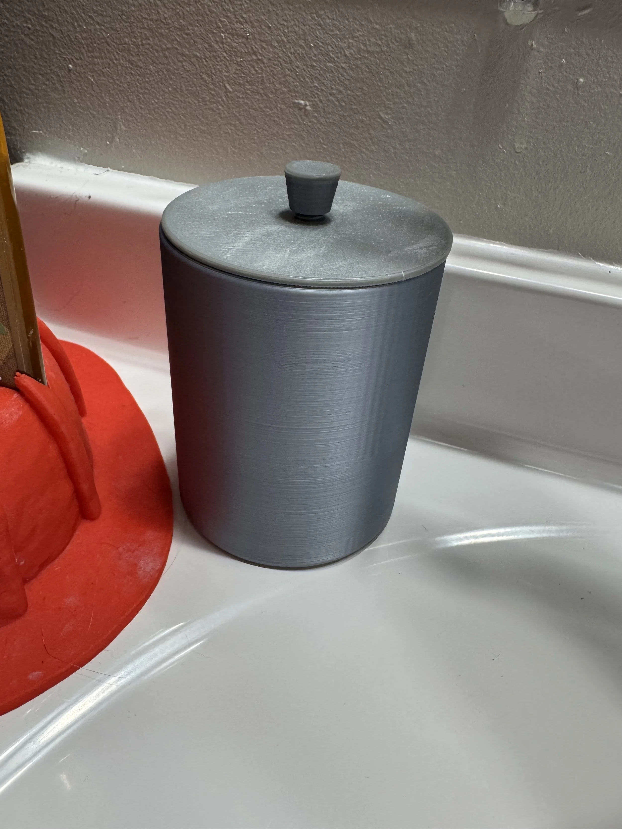 Sleek Q-Tip Holder with Modern Design