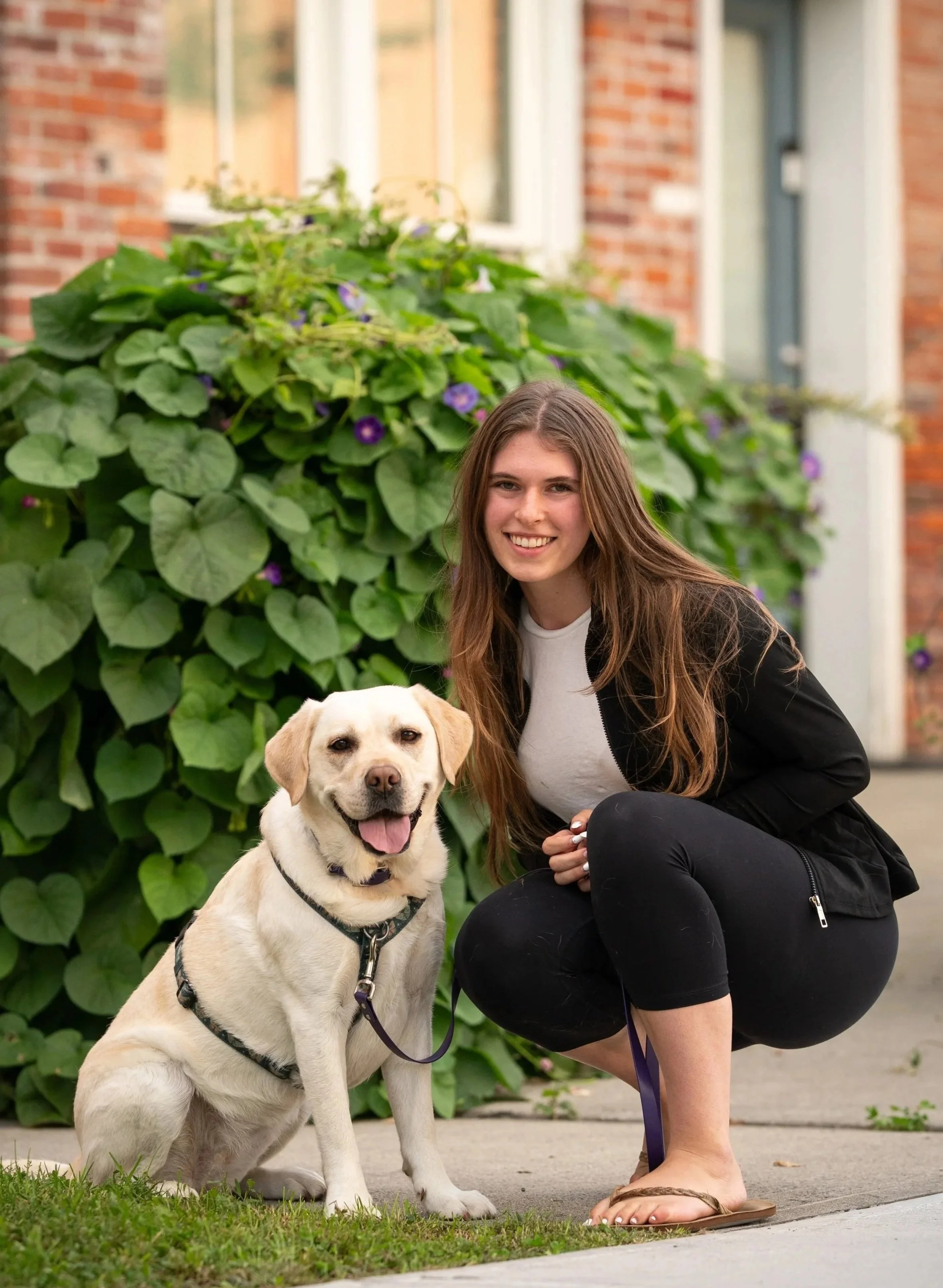 Sarah & Lena (yellow labrador retriever)