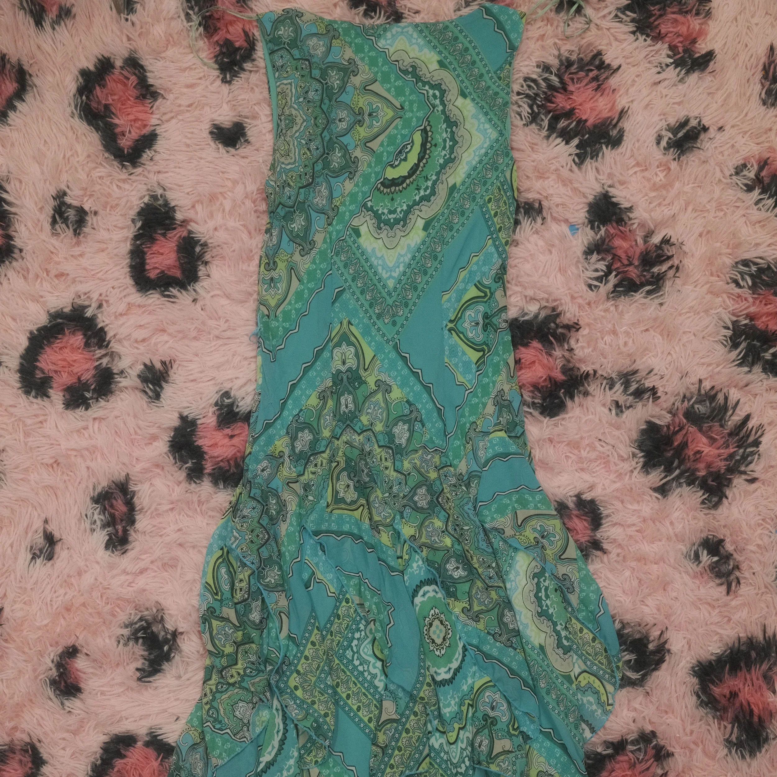 vintage teal paisley print