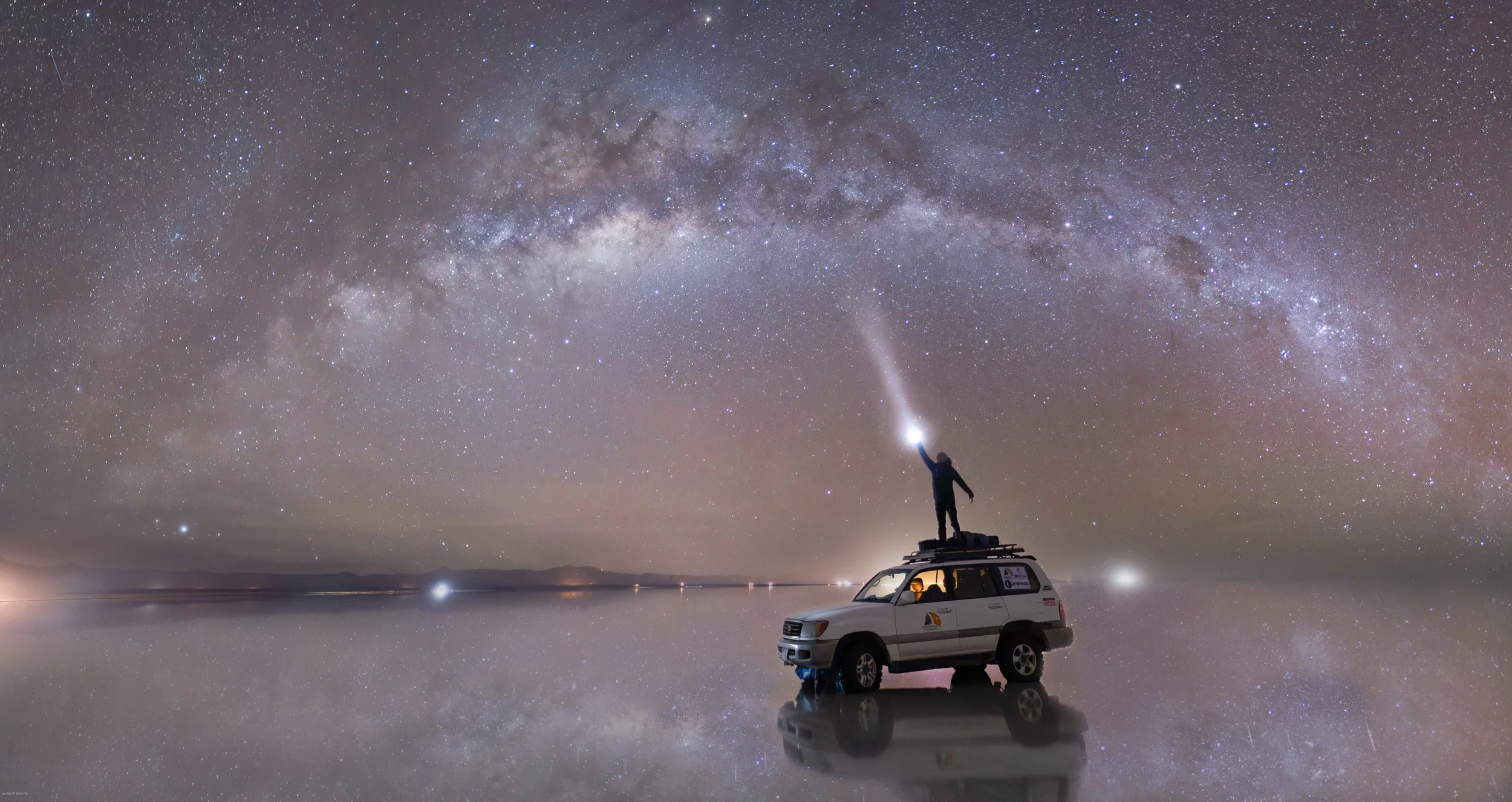 Uyuni milky way-3.jpg