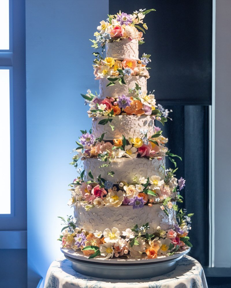 Happy Anniversary K &amp; J! Producing a magical week of events will always be a highlight. 

Design and Production @david_stark_design 
Cake @rbicakes 
Photography @aarondelesie 

#newyorkwedding #luxuryeventplanner #summerweddings #cakemagic #flowe