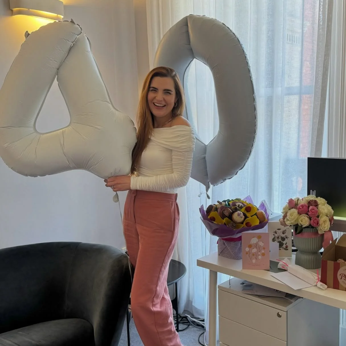 Wishing our very own @drsylviaross a happy 40th birthday! 

Sylvia is a woman of passion and strength. She gives her all into every case, every team member and every commitment. We love the love she brings in everyday ❤️❤️