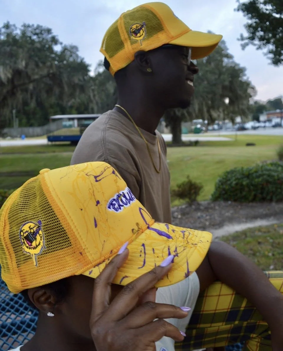 Yellow Je Trucker Hats, 2022