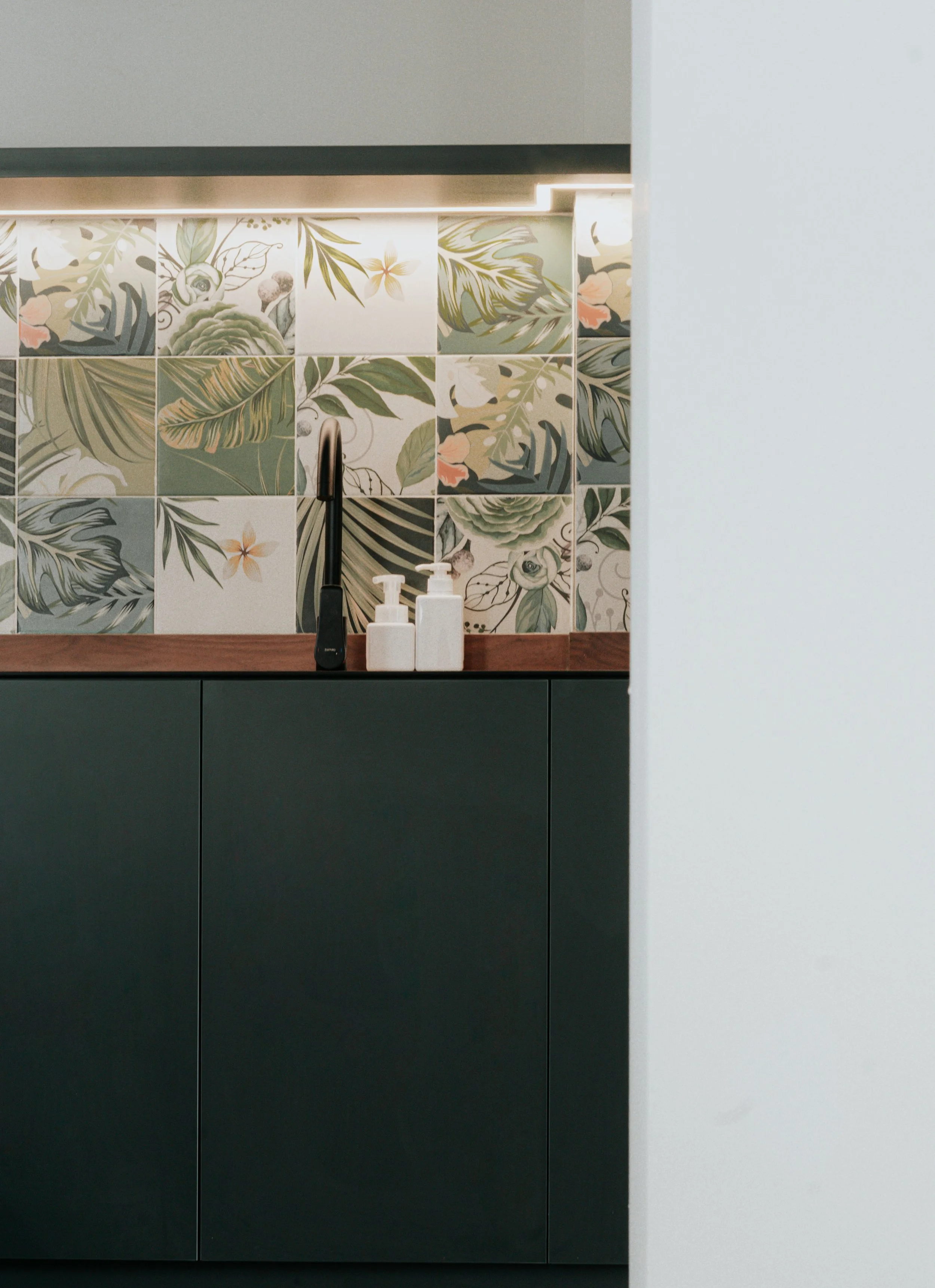 DSC01198-HDR copy.jpg