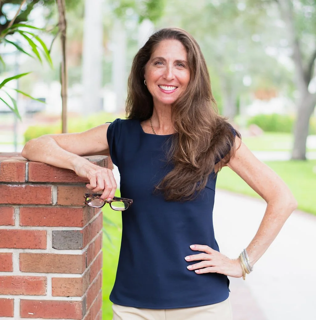 Sex Addiction Therapist IITAP,  Betrayal Trauma Certified Clinical Partner Specialist APSATS, Pain Reprocessing Therapist, EMDR EMDRIA, Brainspotting, Narcissistic Abuse Recovery, Empathy Expert