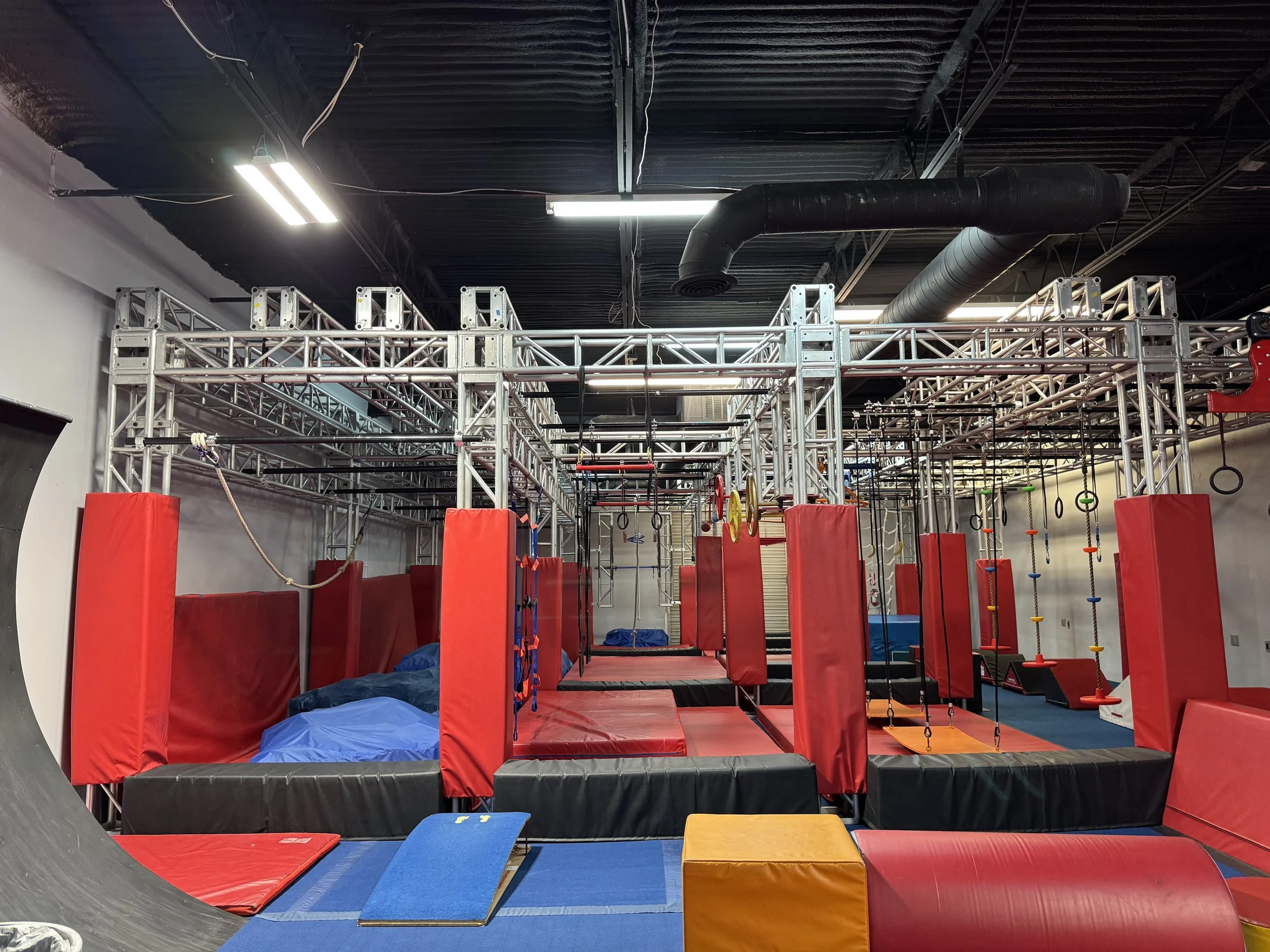 Amped Obstacles - Grand Prairie Texas the best indoor playground and activity center for kids teens and adult - the best venue for birthdays, corporate events, field trips A11.jpg