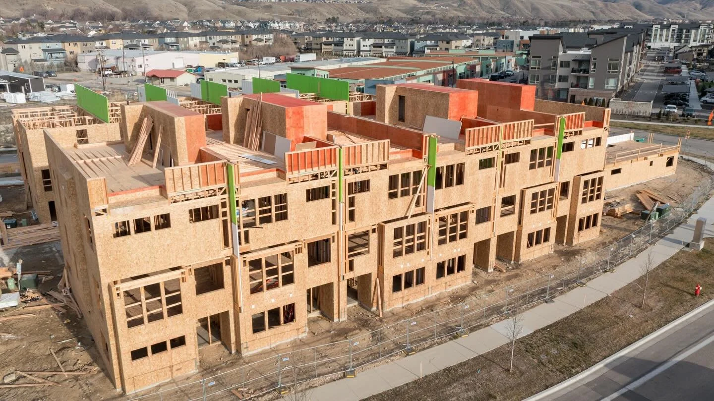 Construction progress in Harris Ranch. This new community is coming along nicely! Excited to see the finished product 🛠️ 🏡 #thisisboise #communitydevelopment #idahome #architecturephotography #dji