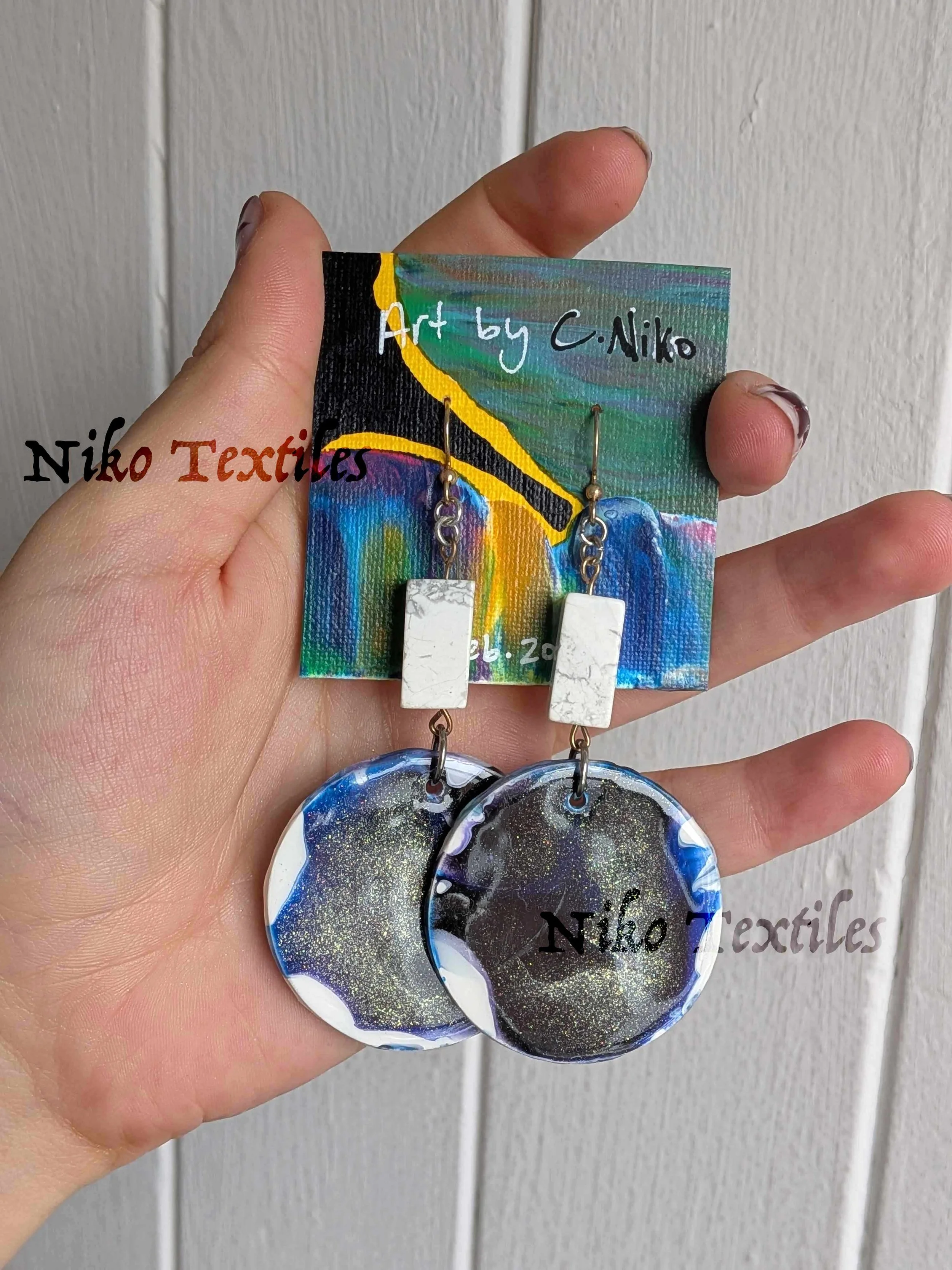 Circle earring 1.jpg