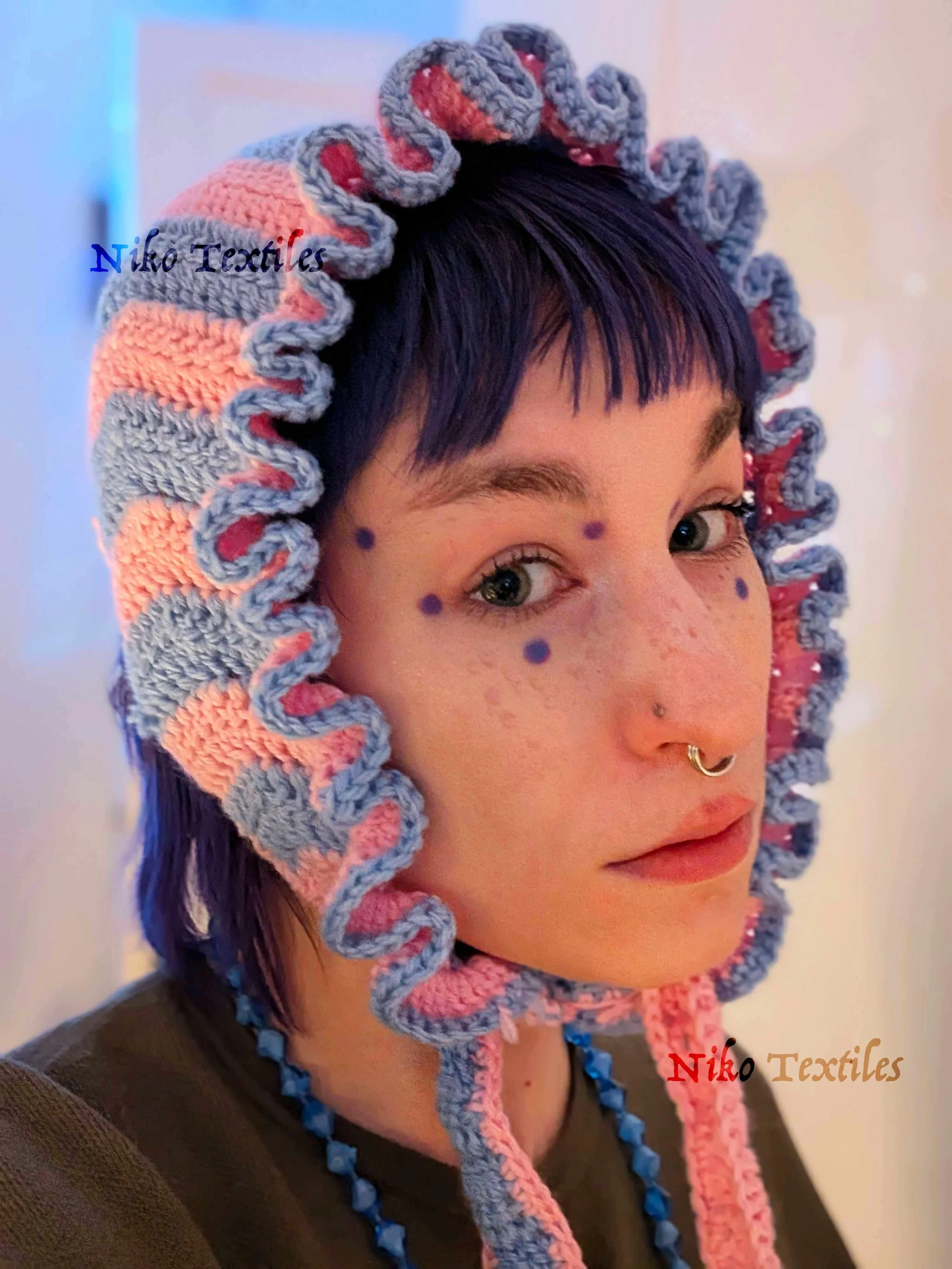 Pink blue bonnet 4.jpg