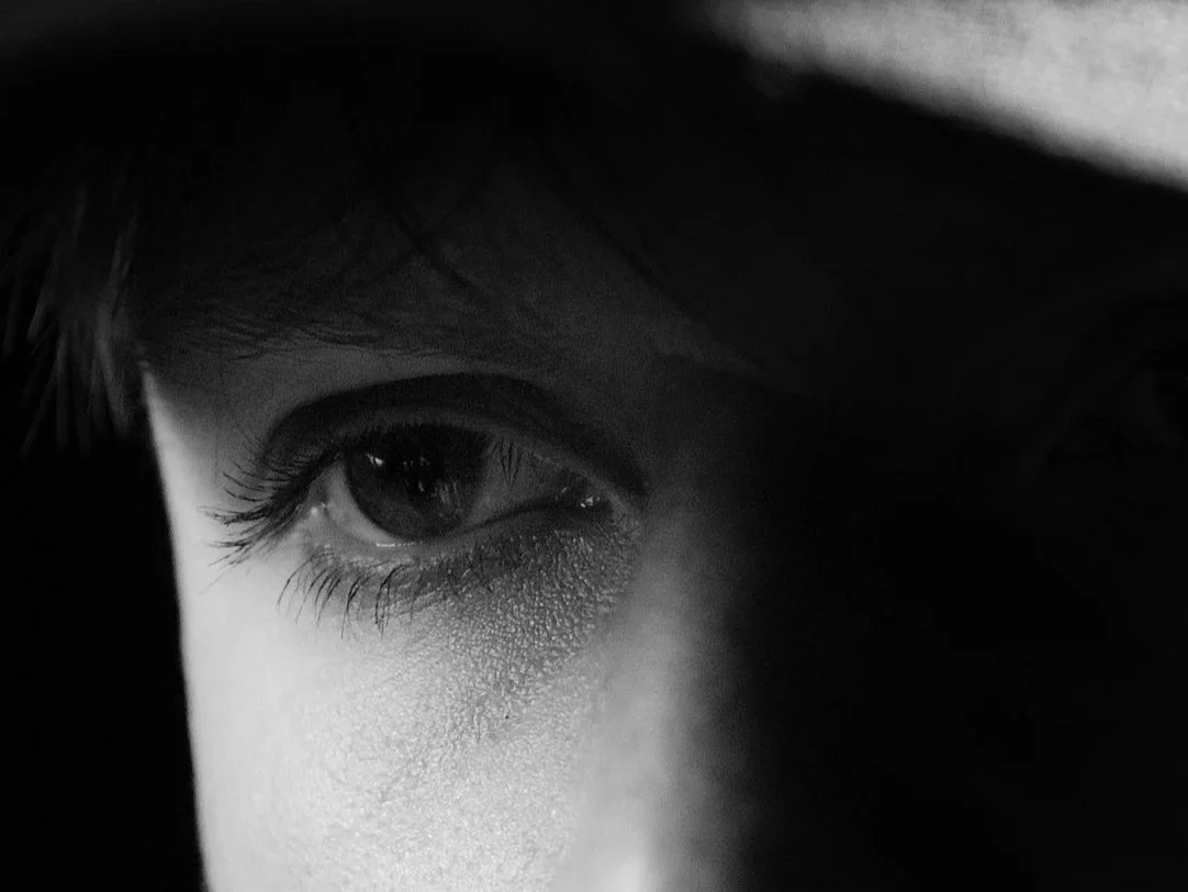 PEOPLE DIE YOUNG - orlandocattogio