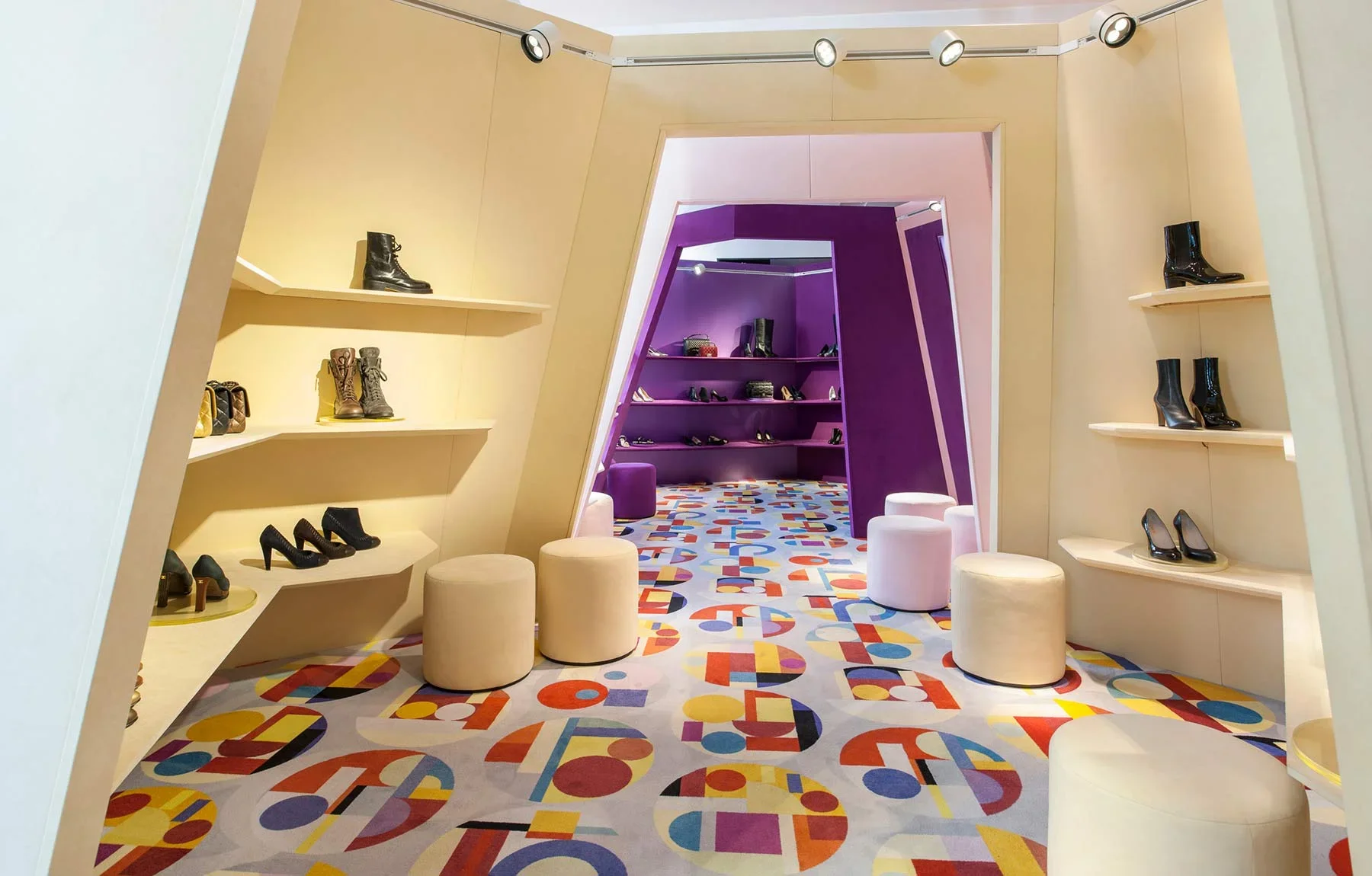 2_chanelpopup.webp
