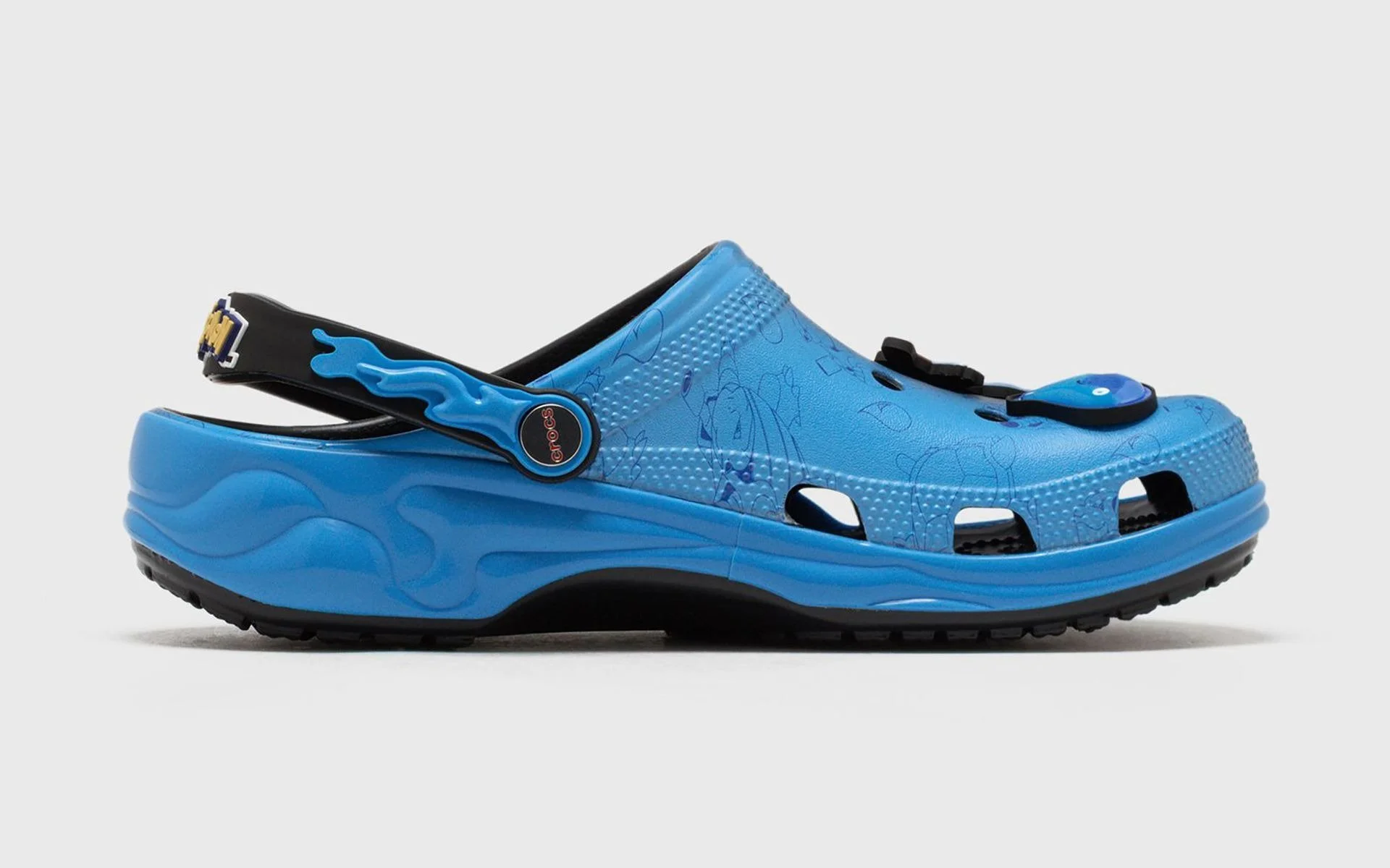 Pokemon-Crocs-Classic-Clog-Chari (3).jpg