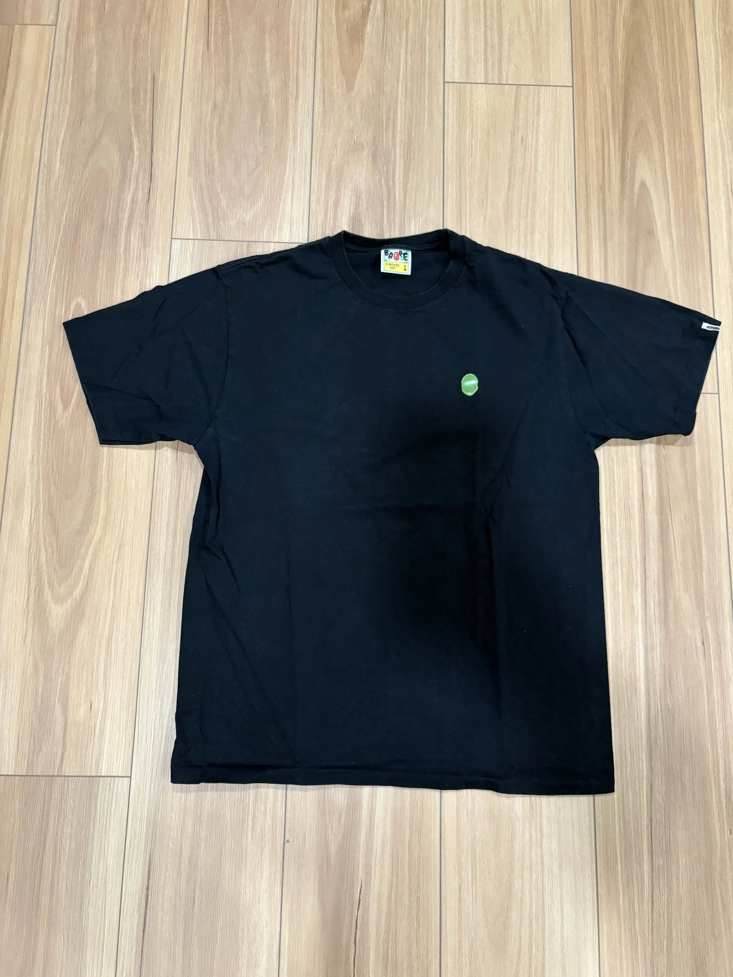 (Pre-Owned) A Bathing Ape Bape T-Shirt Neon Green Logo Patch Black