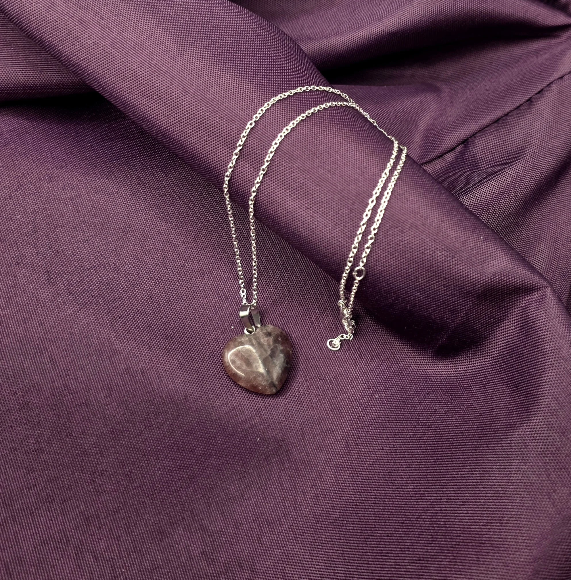 natural stone rose quartz heart pendant.jpg
