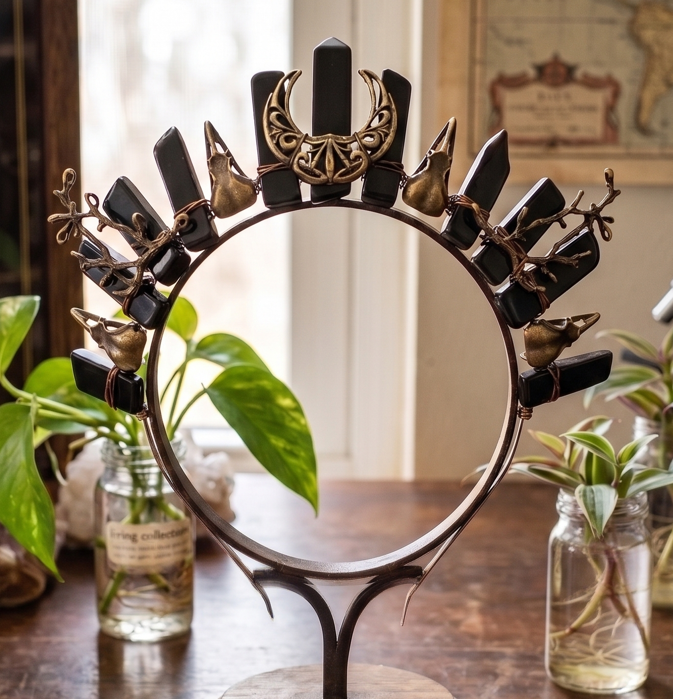 black crystal tiara with skulls and moon.png