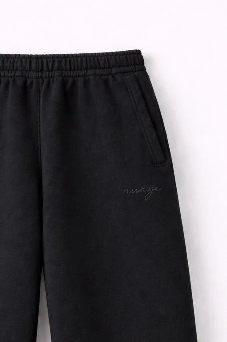 5D6B69B9-15E9-46AF-93B8-C9FFC65AF672.jpg (Copy)