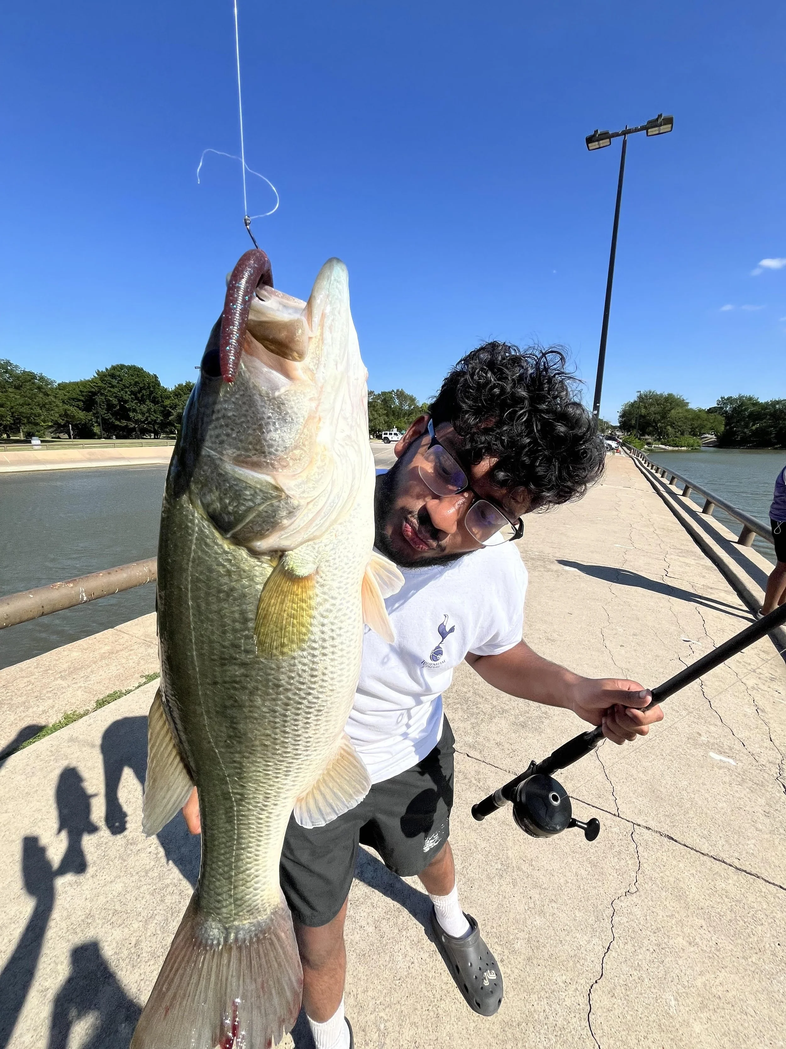 Red Bug tossed off some docks on murky Lake Fork!