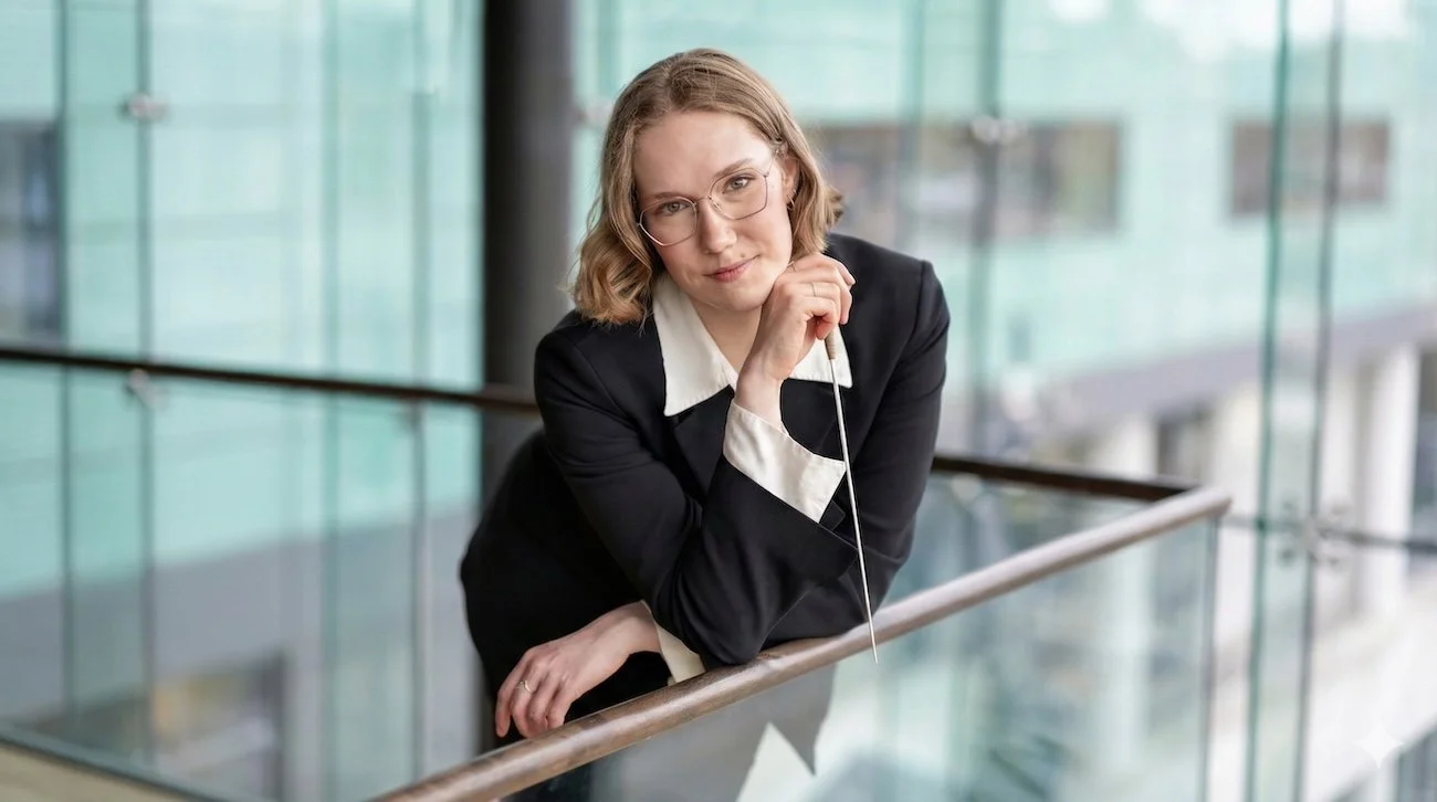 SolveigLindroosWider WEB.jpg