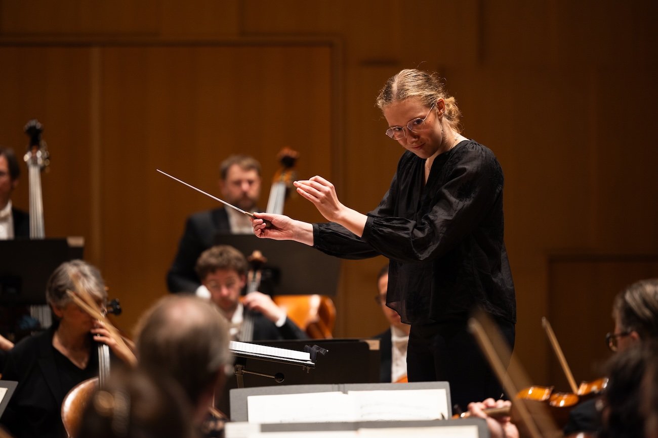 Young Finnish conductor Solveig Lindroos joins Svanholm Artists for general management