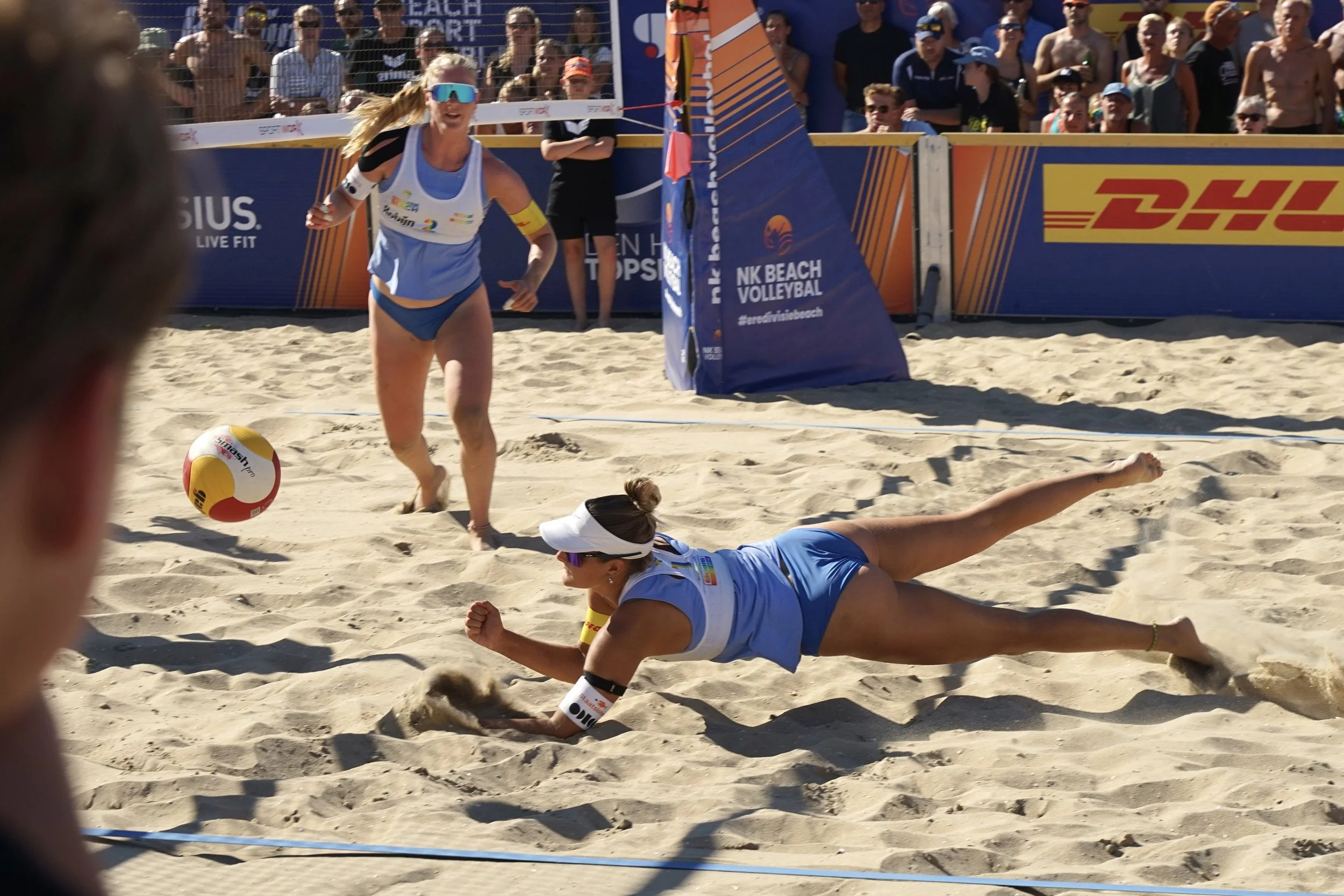 beach vollyball female 1.jpg