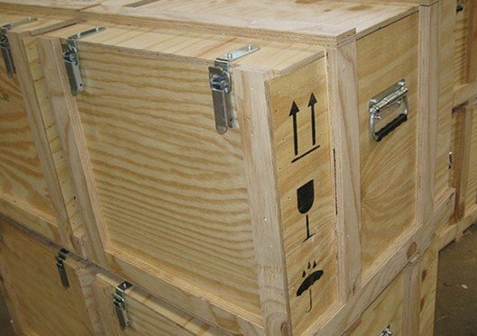 caisses navettes avec poignees