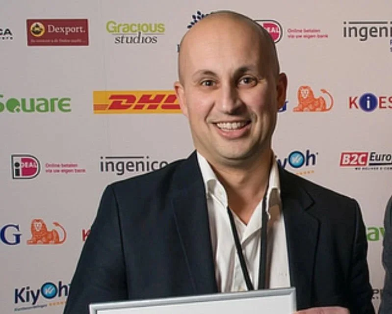 Fouad El Yandouzi - Kabelshop