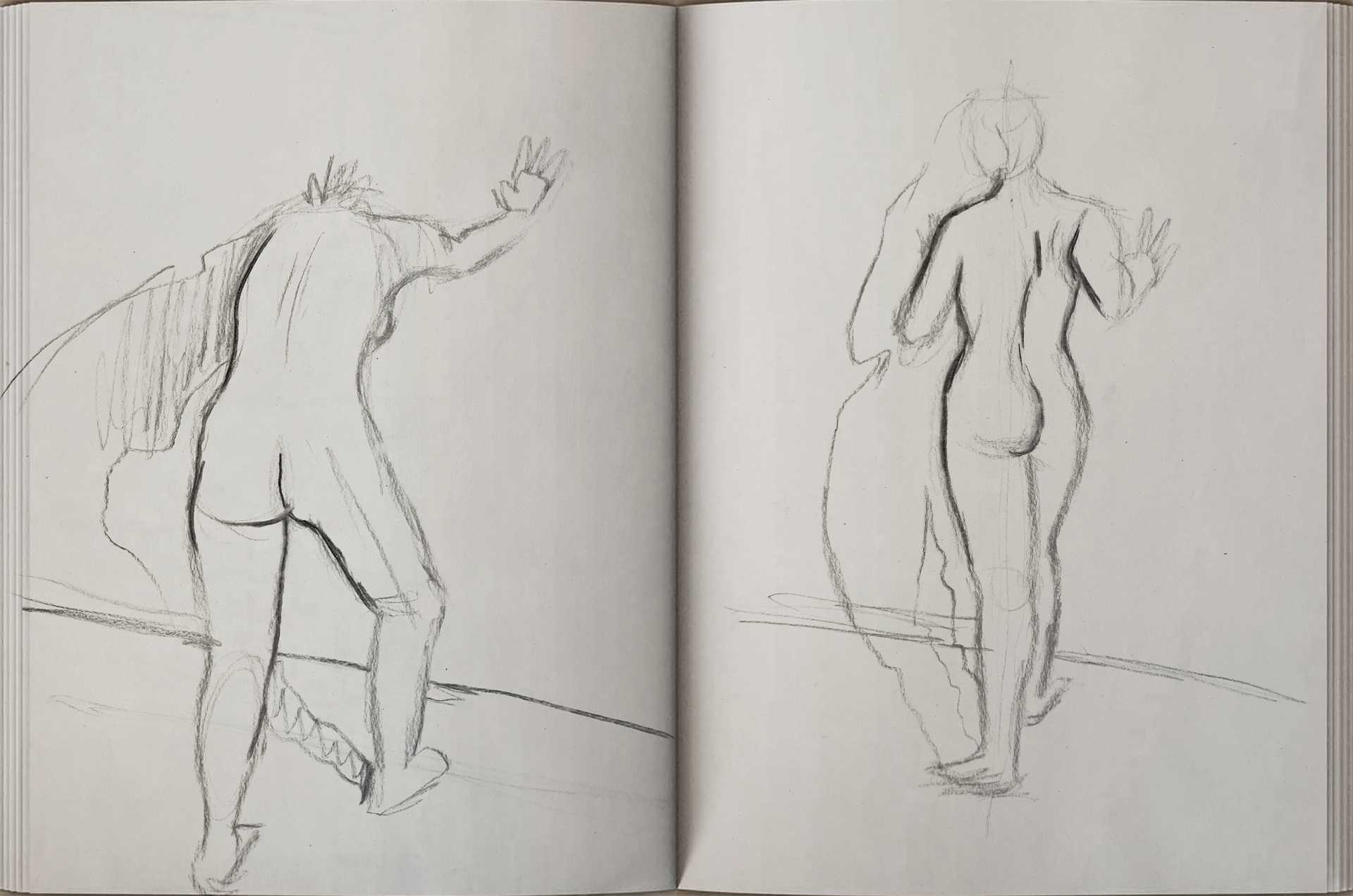 Skizzen von zwei nackten menschlichen Figuren, eine auf der linken Seite in Bewegung mit ausgestrecktem Arm, die andere auf der rechten Seite, die in Seitenansicht steht, mit einer Hand an der Seite des Kopfes.