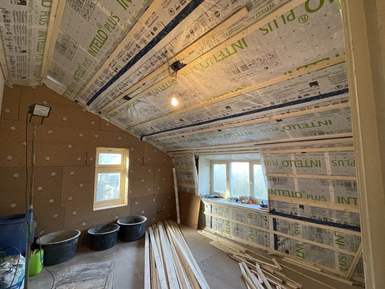 dak-intello2 Groot.jpeg