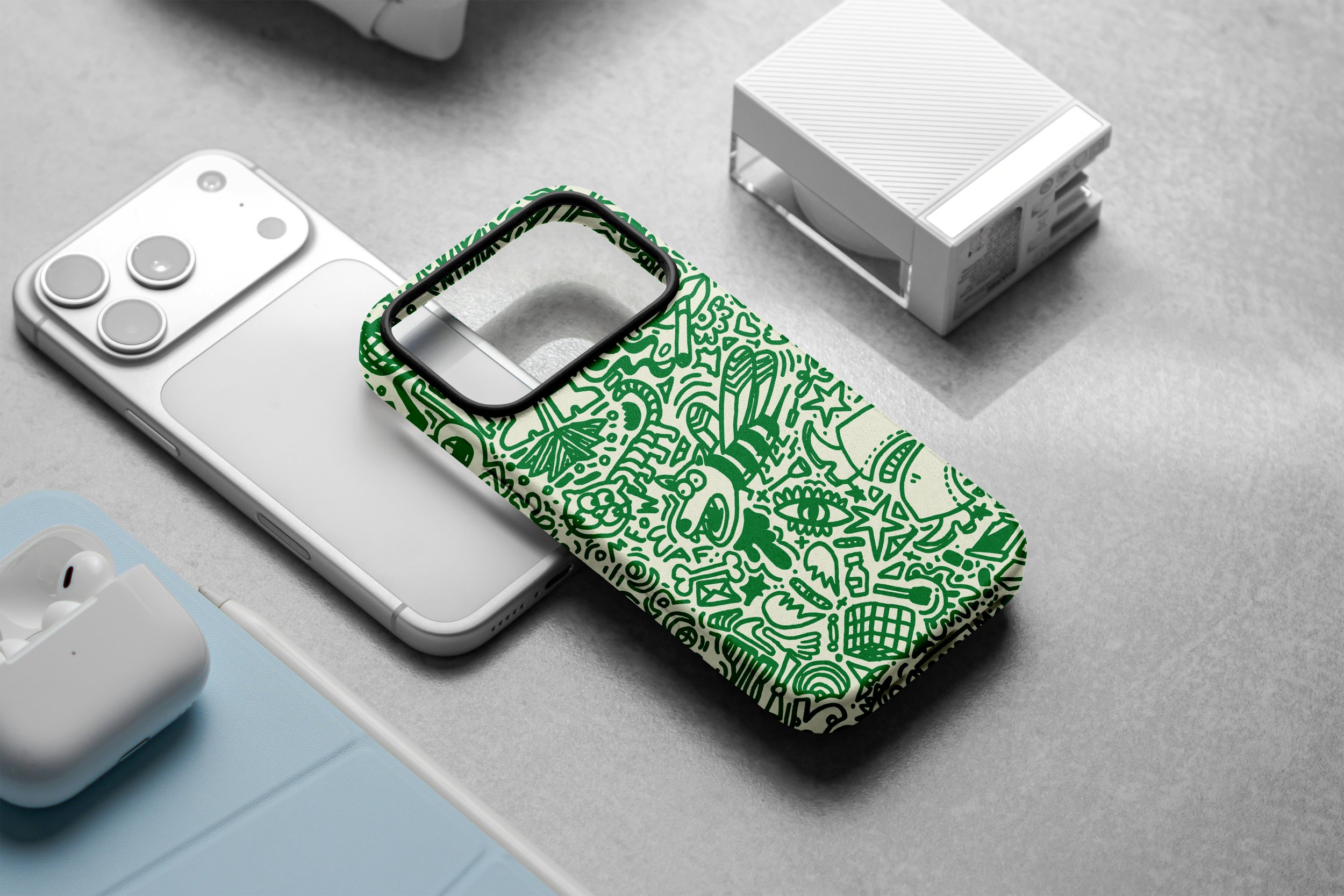 Mockup Iphone Vert + Chien-beille.jpg