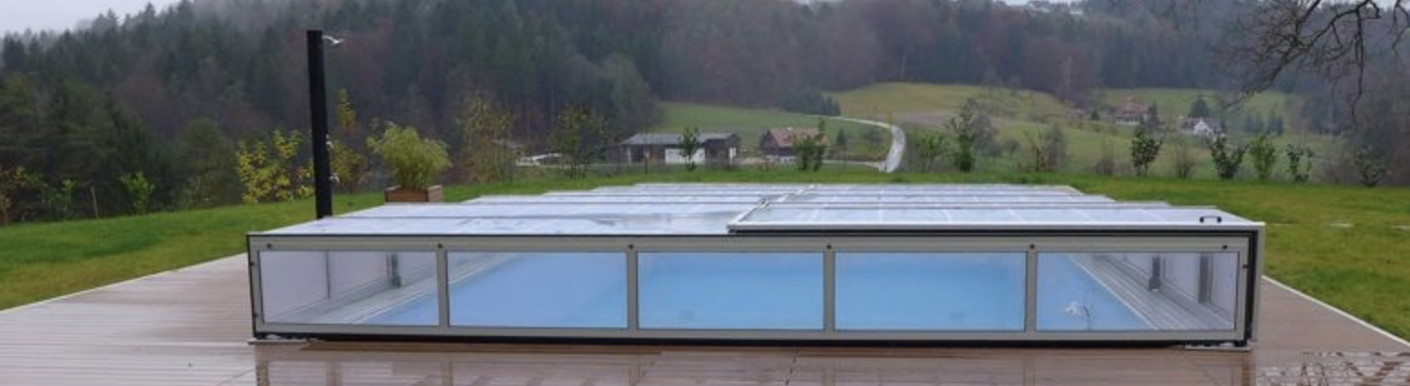 Minden részletében modern: határozott élek és letisztult felületek.